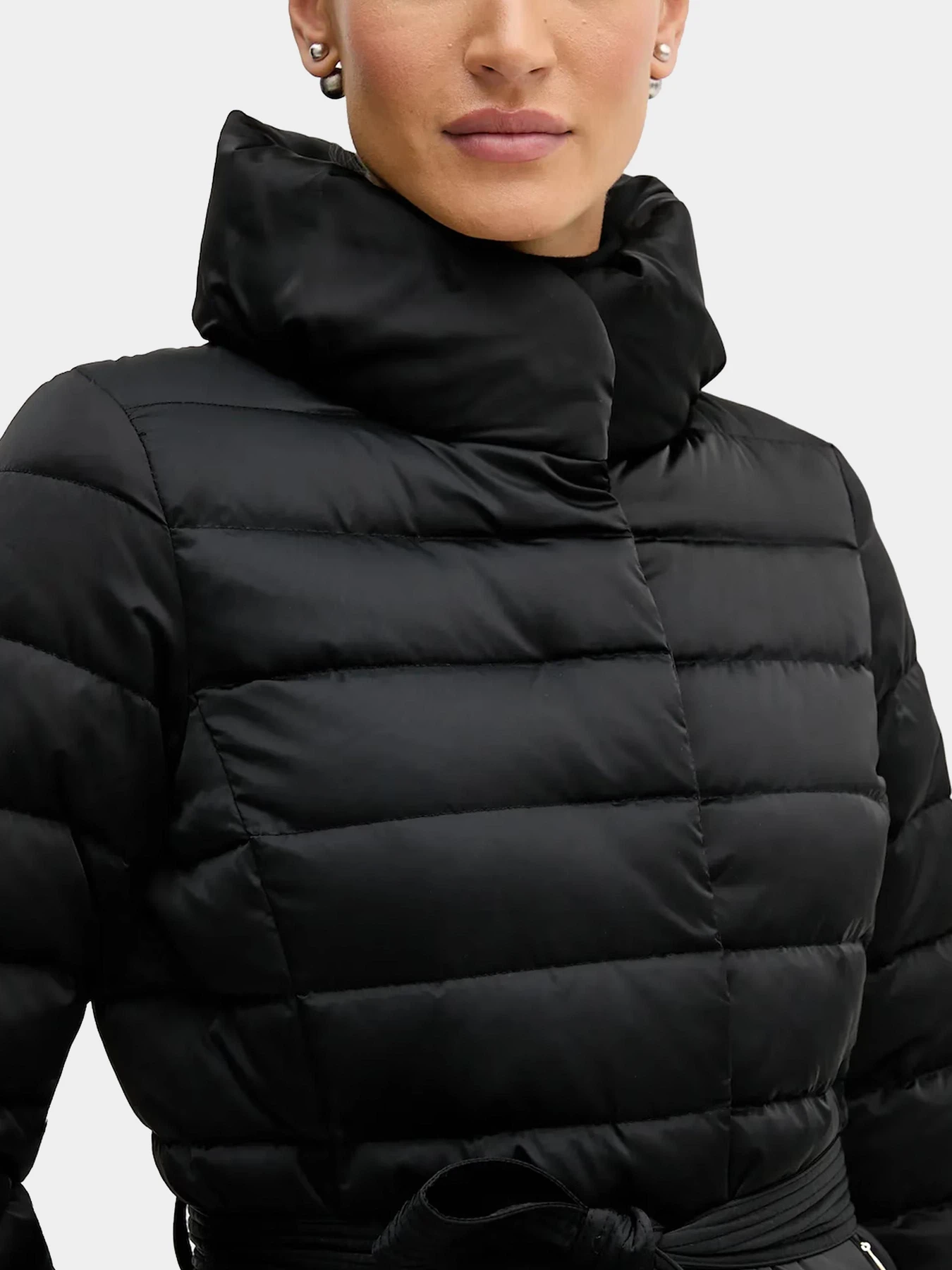 Куртки и дубленки Geox модель W5626N-T3122-F9000 Куртки и дубленки Geox модель W5626N-T3122-F9000 Фото