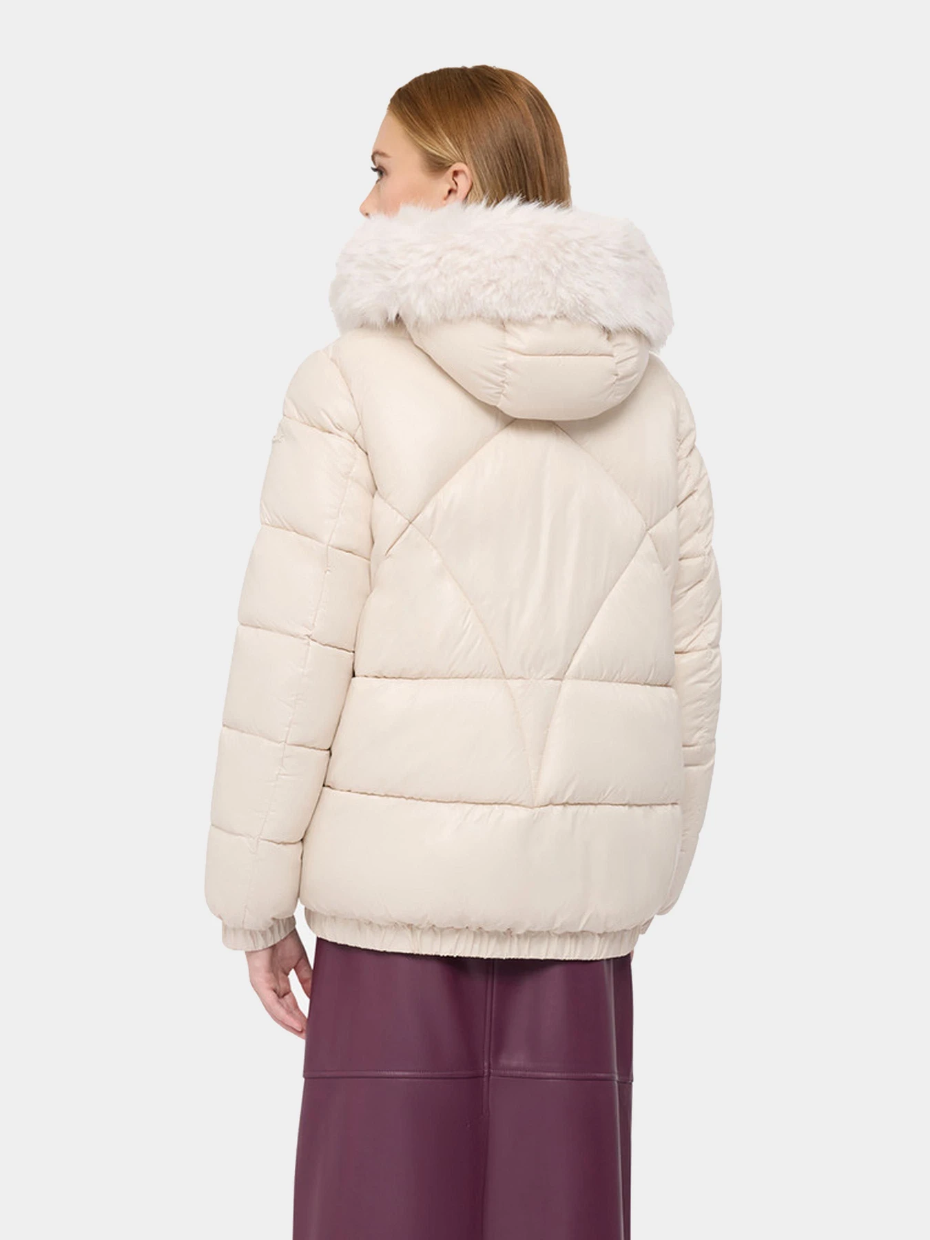 Куртки и дубленки Geox модель W5628S-T3121-F5272 Куртки и дубленки Geox модель W5628S-T3121-F5272 Фото