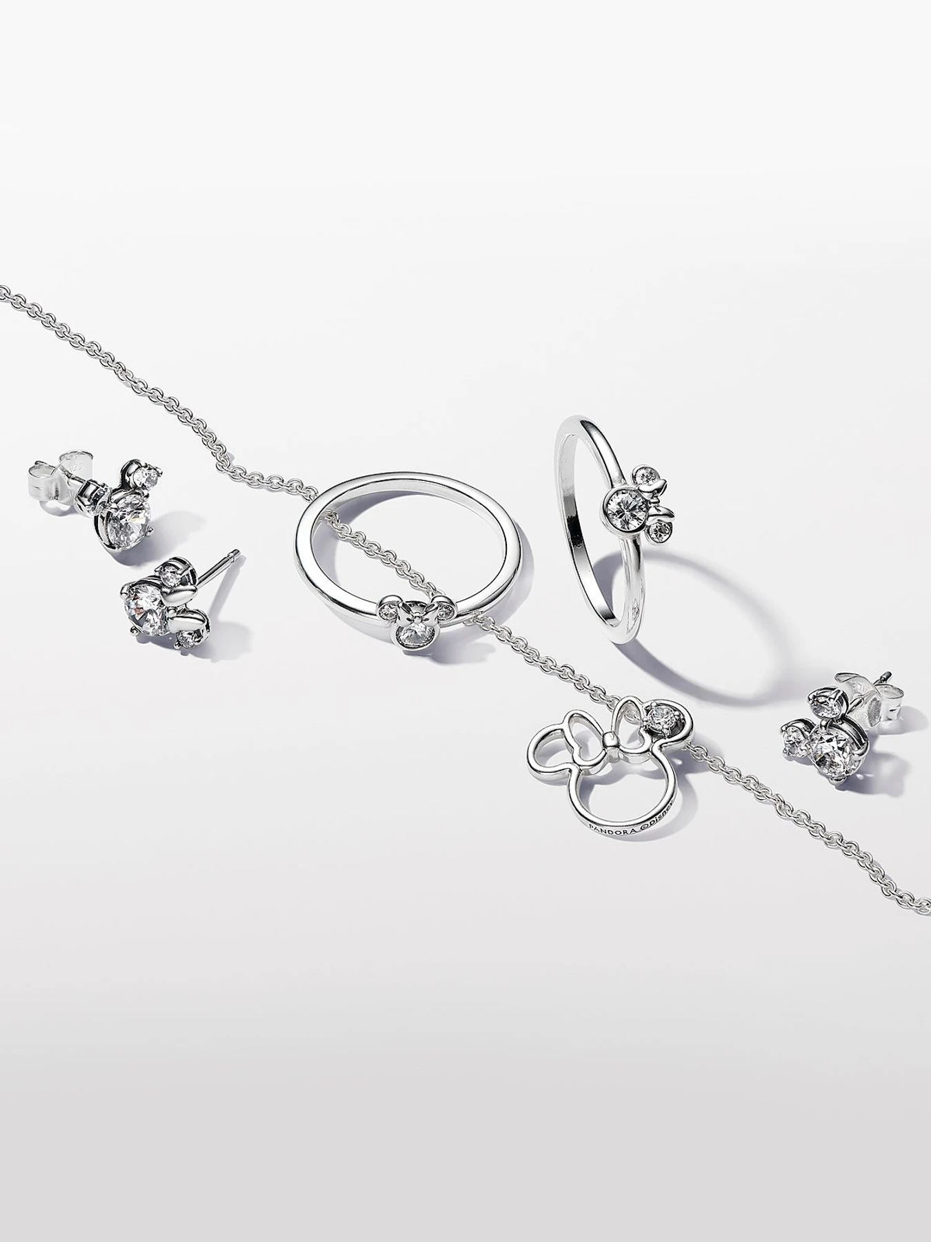 Серьги-гвоздики PANDORA Collabs модель 293219C01 Фото