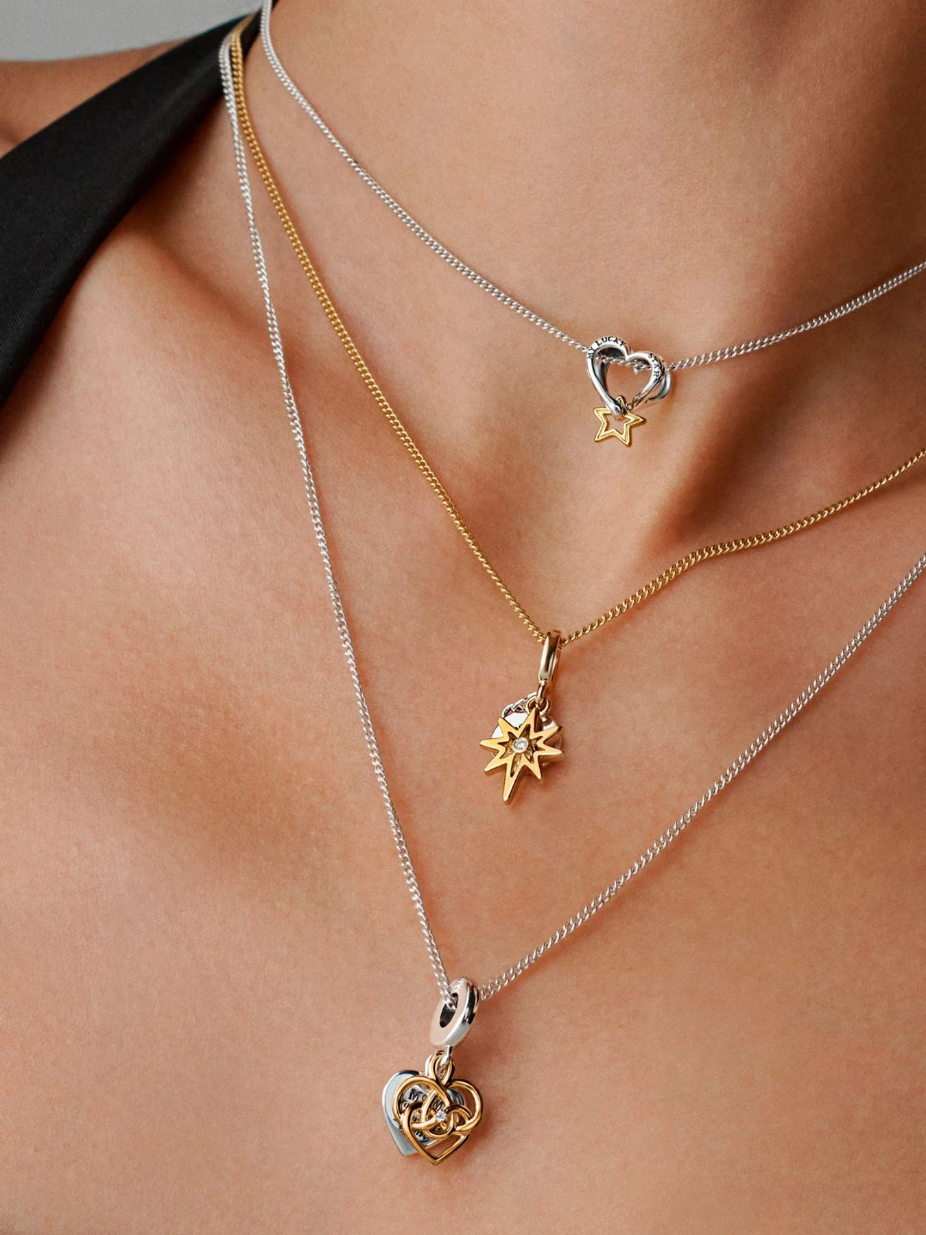Шармы-подвески PANDORA Moments модель 763237C01 Шармы-подвески PANDORA Moments модель 763237C01 Фото