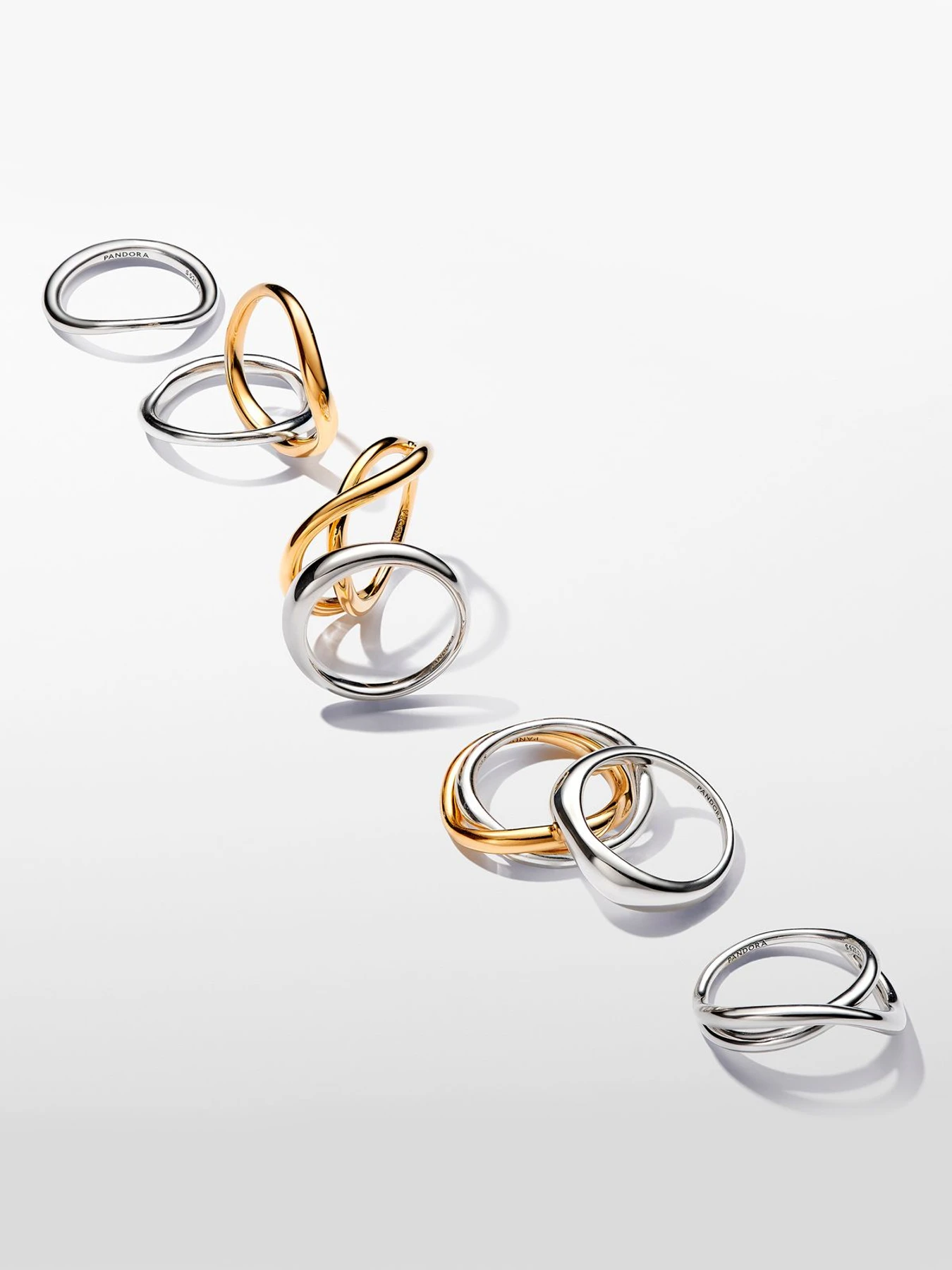 Без камней PANDORA Essence модель 193264C00 Без камней PANDORA Essence модель 193264C00 Фото