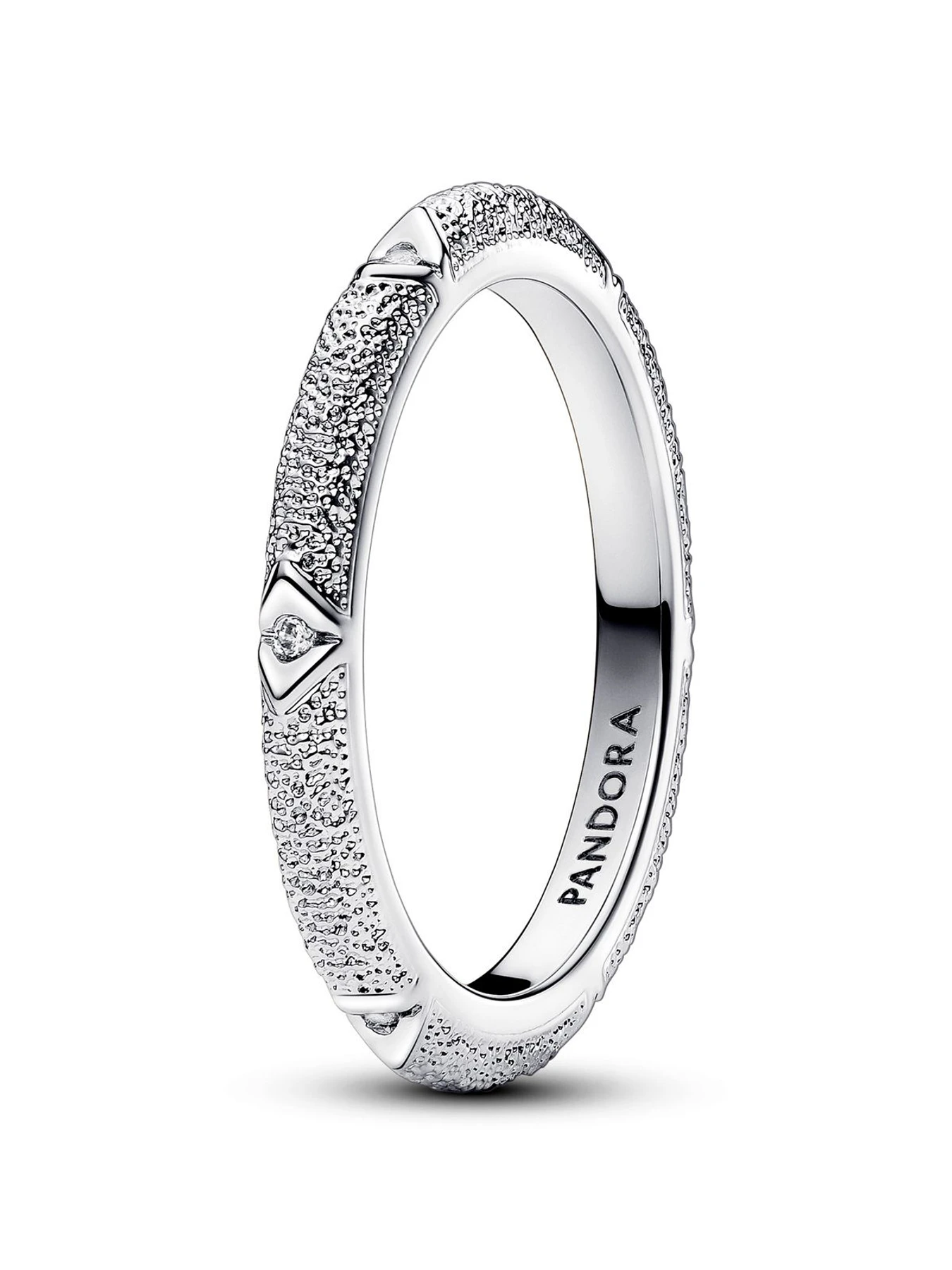С камнями PANDORA модель 193322C01 С камнями PANDORA модель 193322C01 Фото