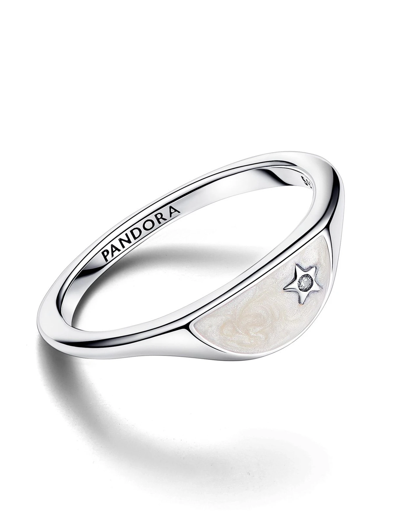 С камнями PANDORA модель 193325C01 С камнями PANDORA модель 193325C01 Фото