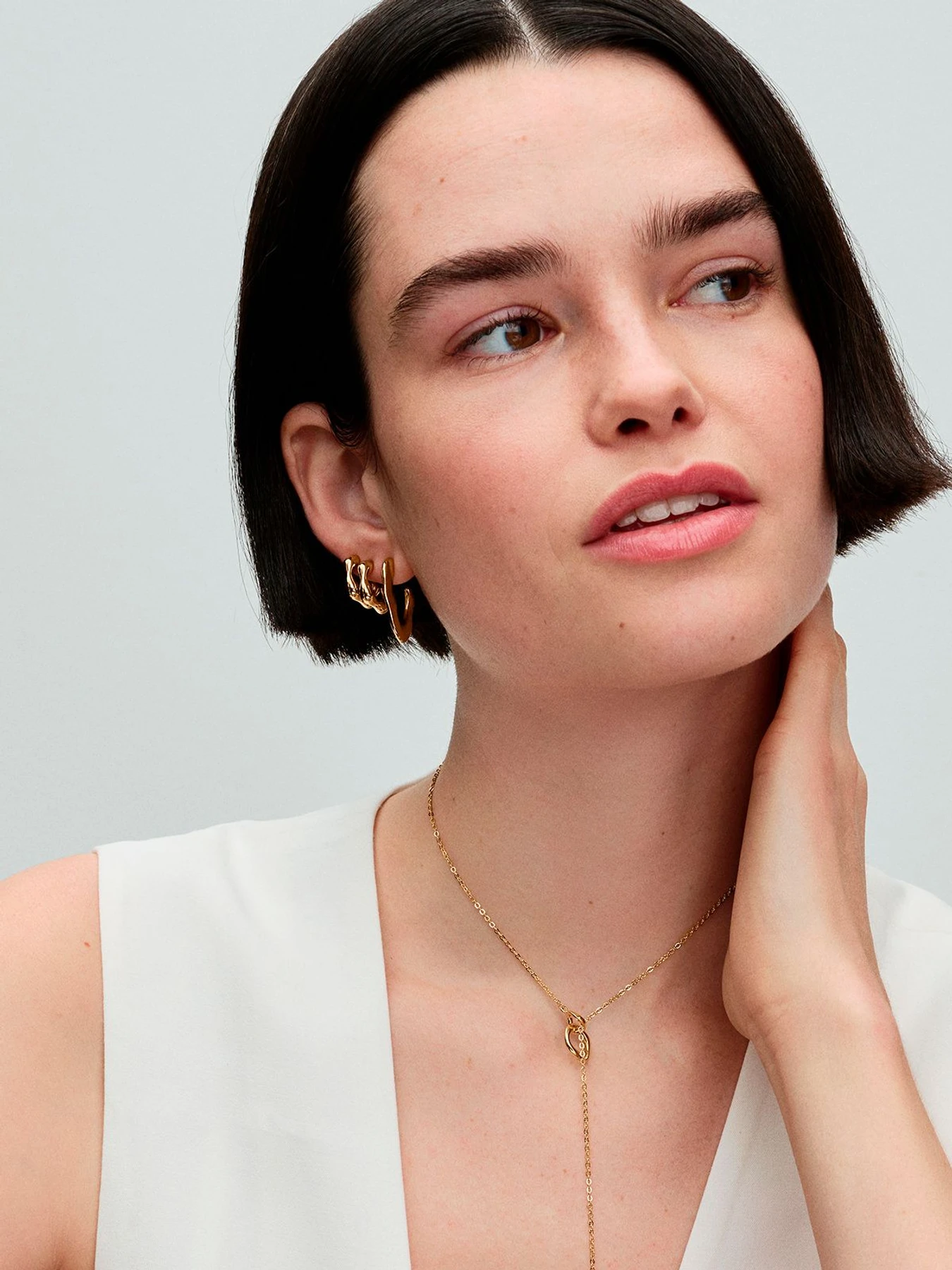 Серьги-кольца PANDORA Essence модель 263290C00 Серьги-кольца PANDORA Essence модель 263290C00 Фото