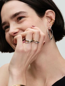 Серьги-кольца PANDORA Essence модель 293299C00 Фото