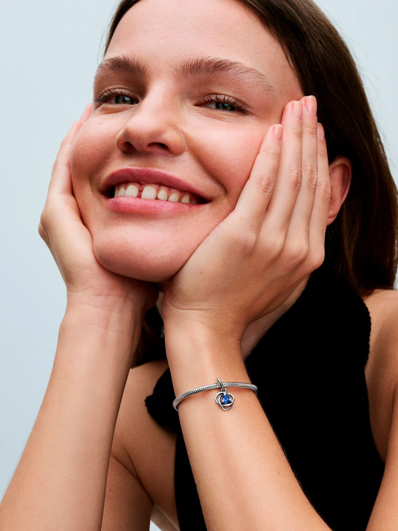 Шармы-подвески PANDORA Moments модель 793125C09 Шармы-подвески PANDORA Moments модель 793125C09 Фото