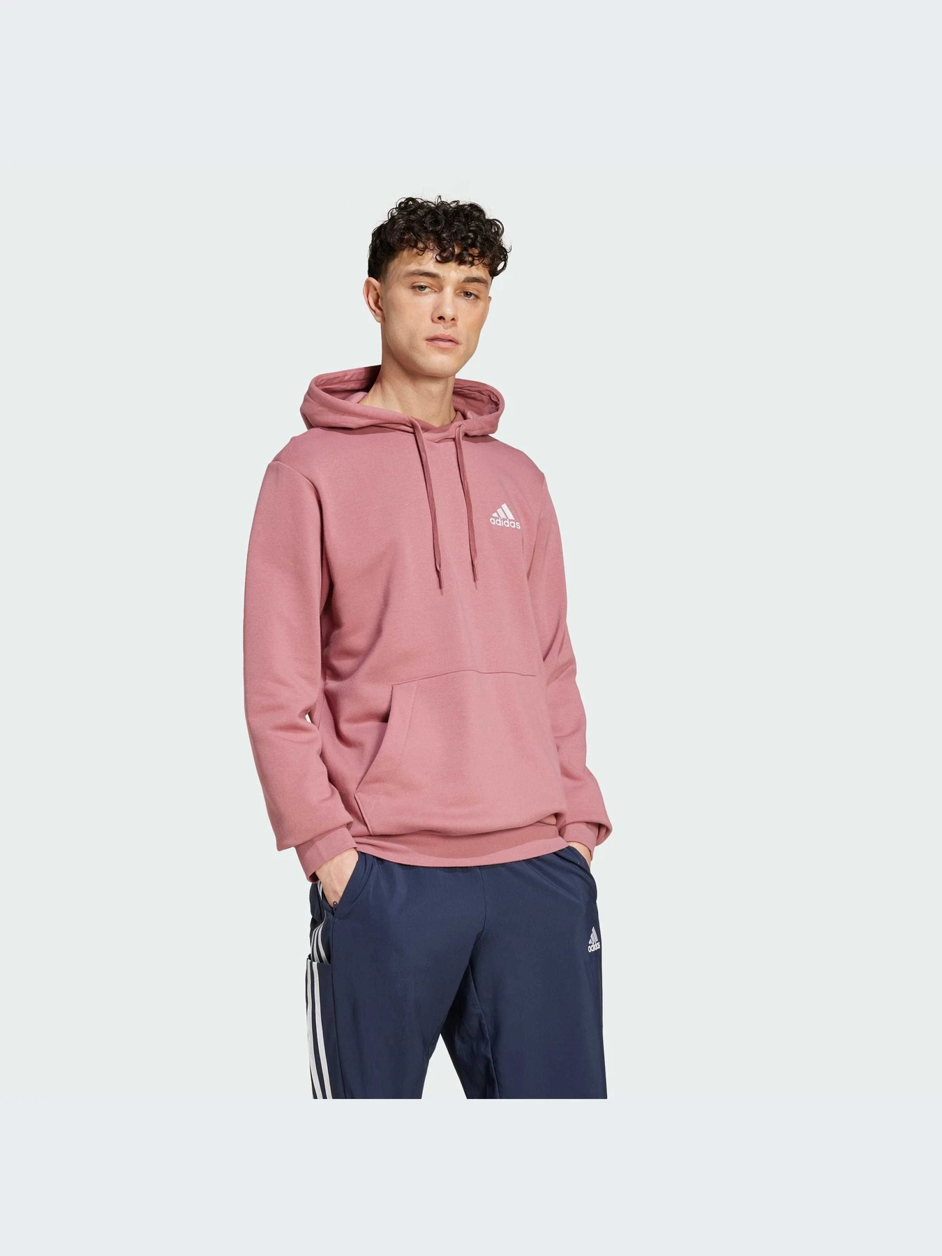 Худи и свитшоты Adidas модель IZ4756-KZ Худи и свитшоты Adidas модель IZ4756-KZ Фото