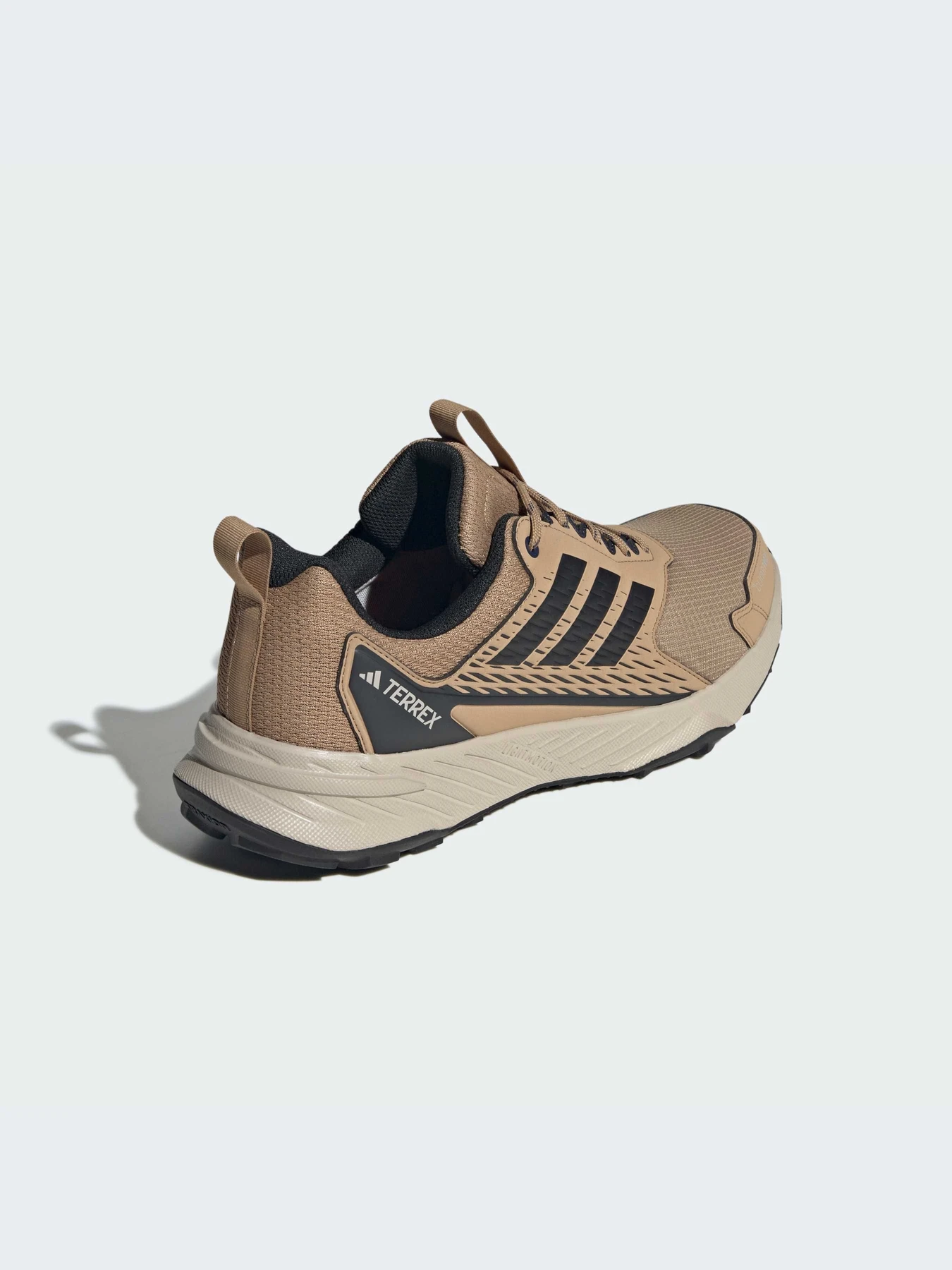 Кроссовки Adidas модель JR7771-KZ Кроссовки Adidas модель JR7771-KZ Фото