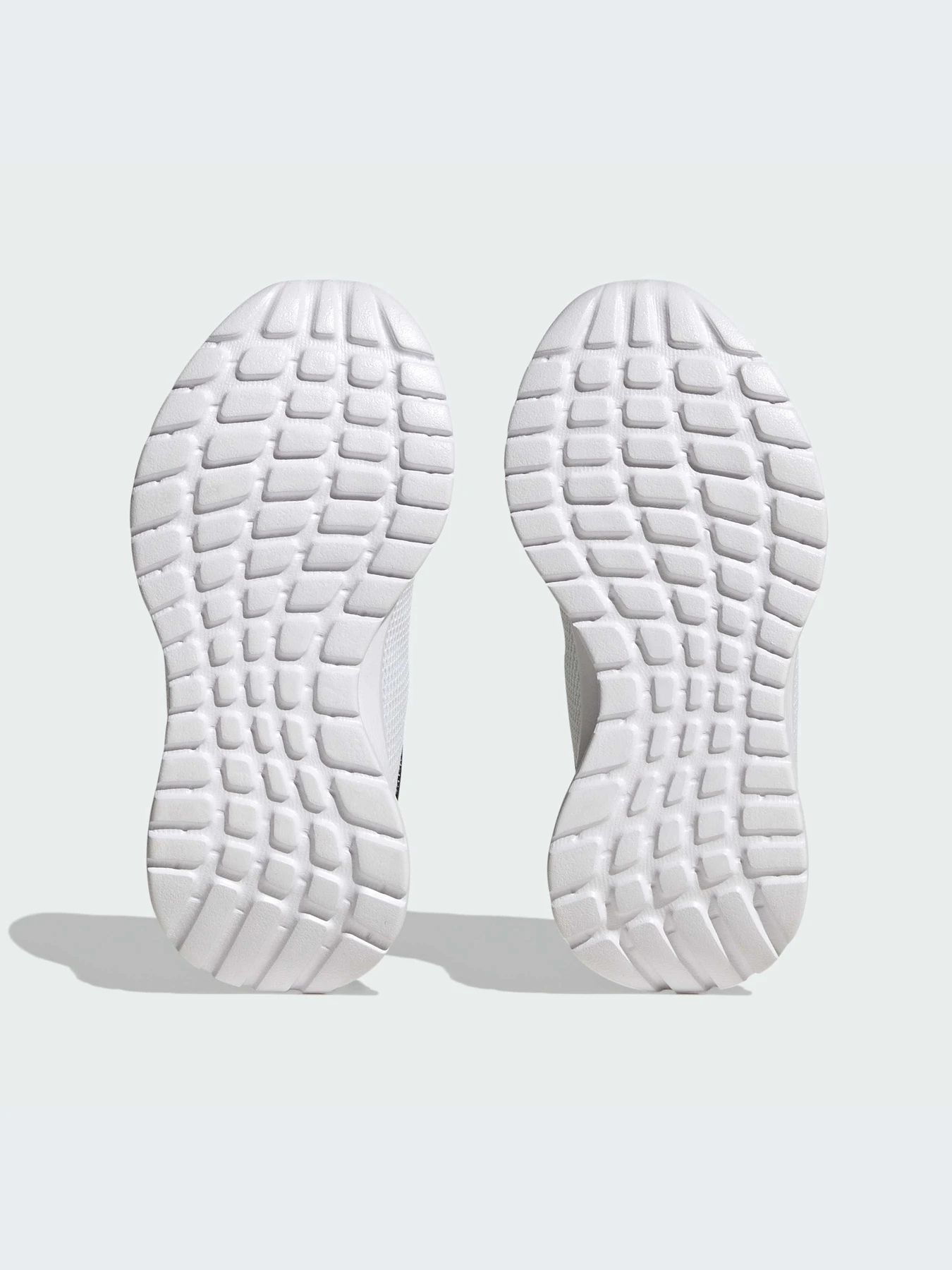 Кроссовки Adidas модель IF0354-KZ Кроссовки Adidas модель IF0354-KZ Фото