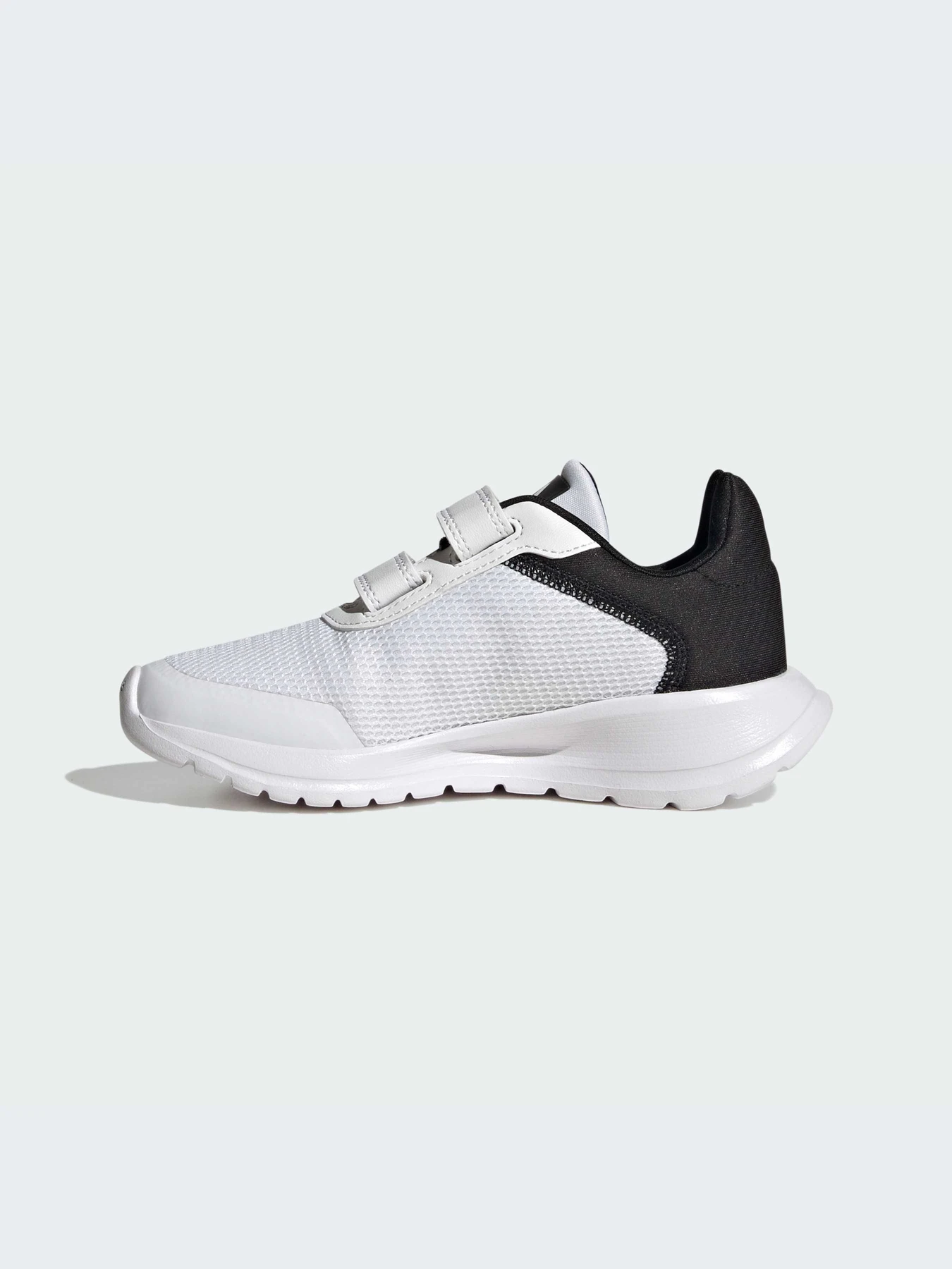 Кроссовки Adidas модель IF0354-KZ Кроссовки Adidas модель IF0354-KZ Фото