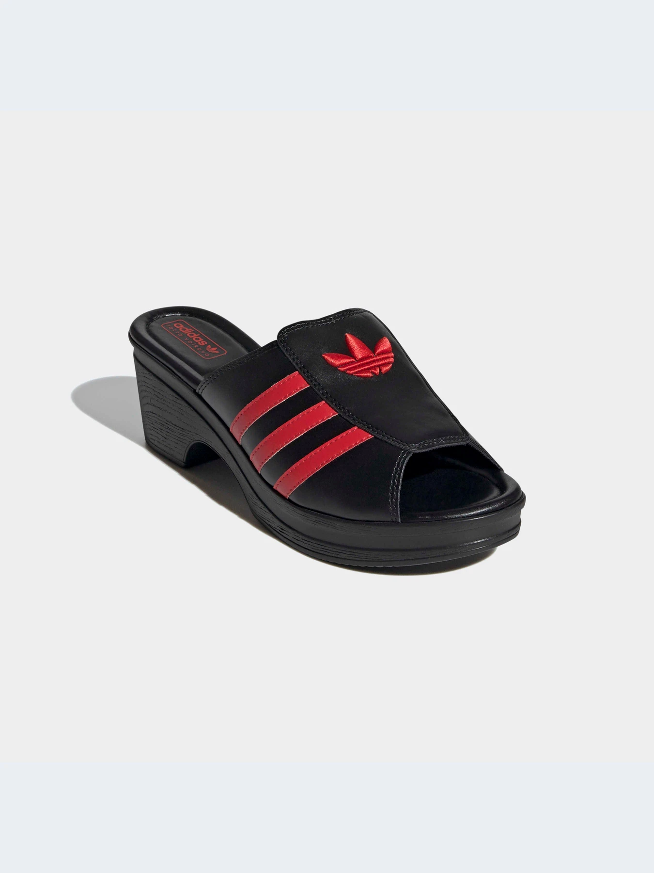 Сандалии Adidas модель FX8460-KZ Сандалии Adidas модель FX8460-KZ Фото