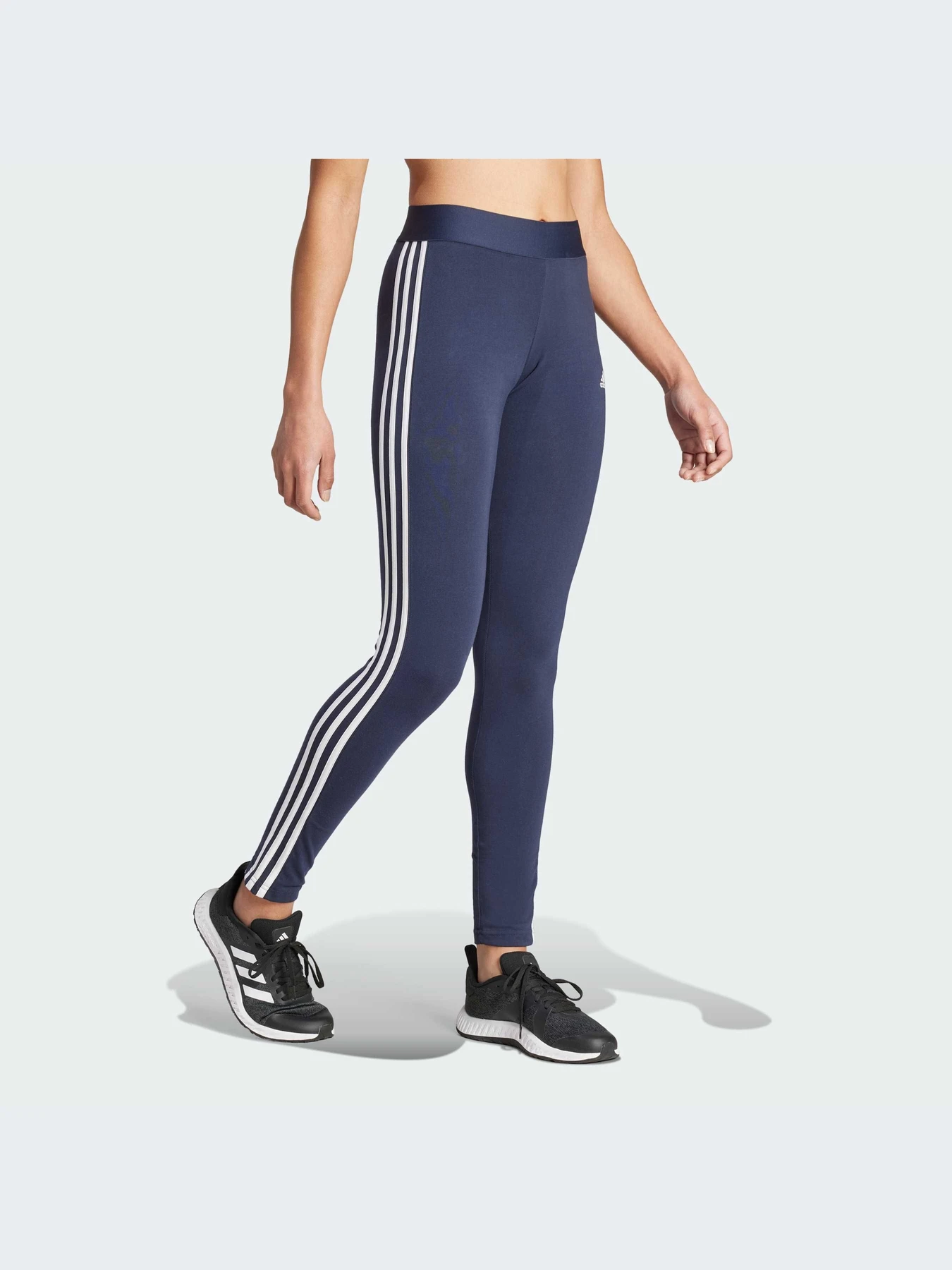 Брюки Adidas модель H07771-KZ Брюки Adidas модель H07771-KZ Фото