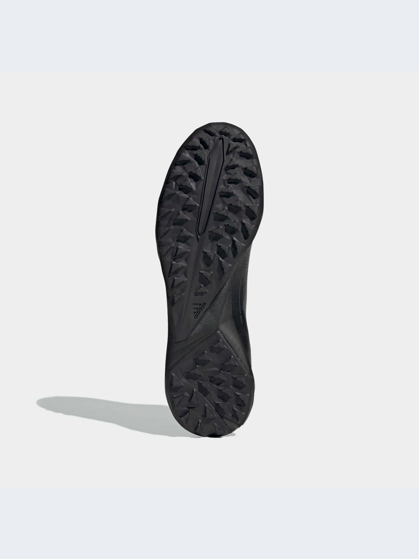 Кроссовки Adidas Predator модель GX2628-KZ Кроссовки Adidas Predator модель GX2628-KZ Фото