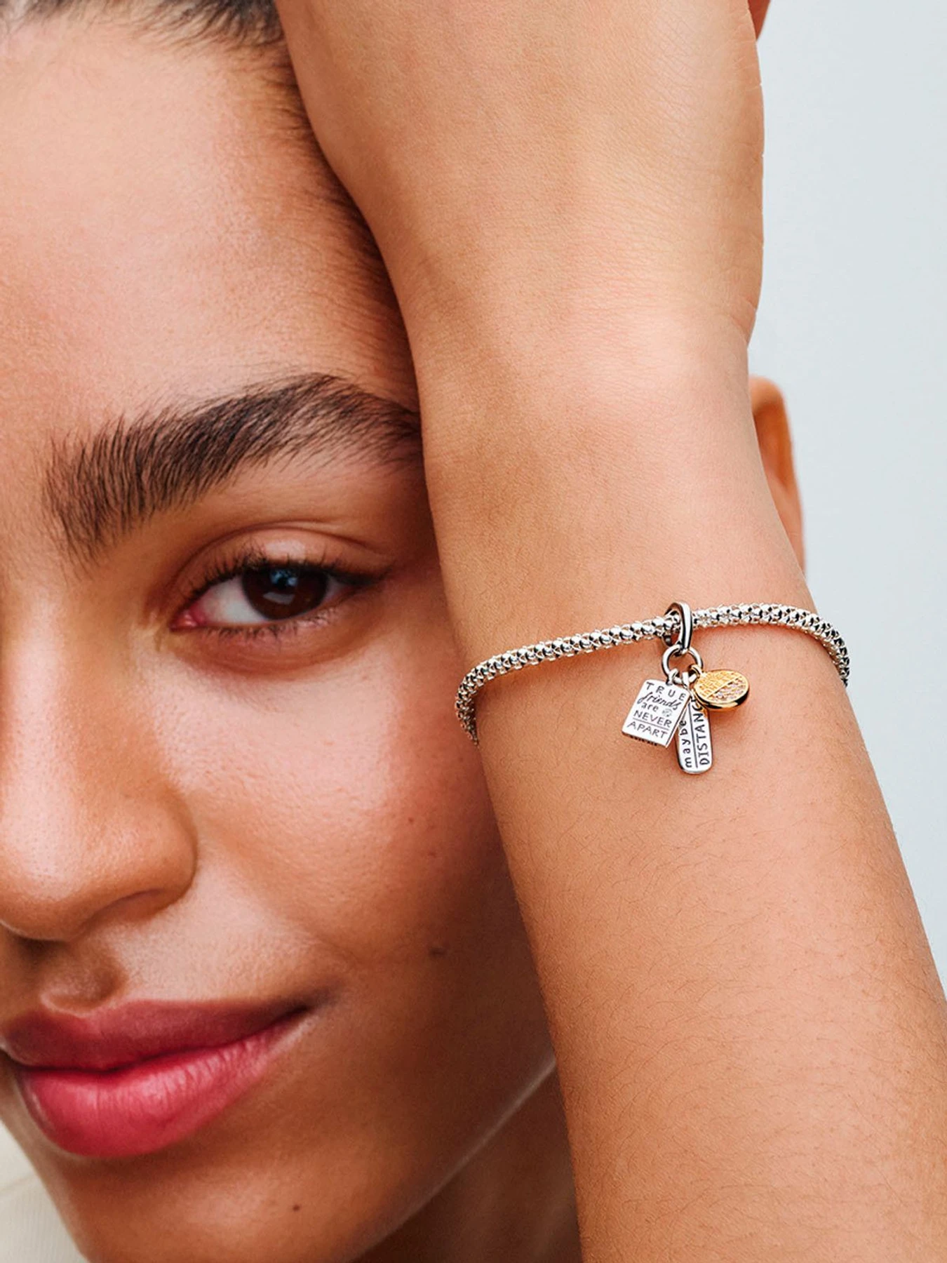 Шармы-подвески PANDORA Moments модель 763436C01 Шармы-подвески PANDORA Moments модель 763436C01 Фото