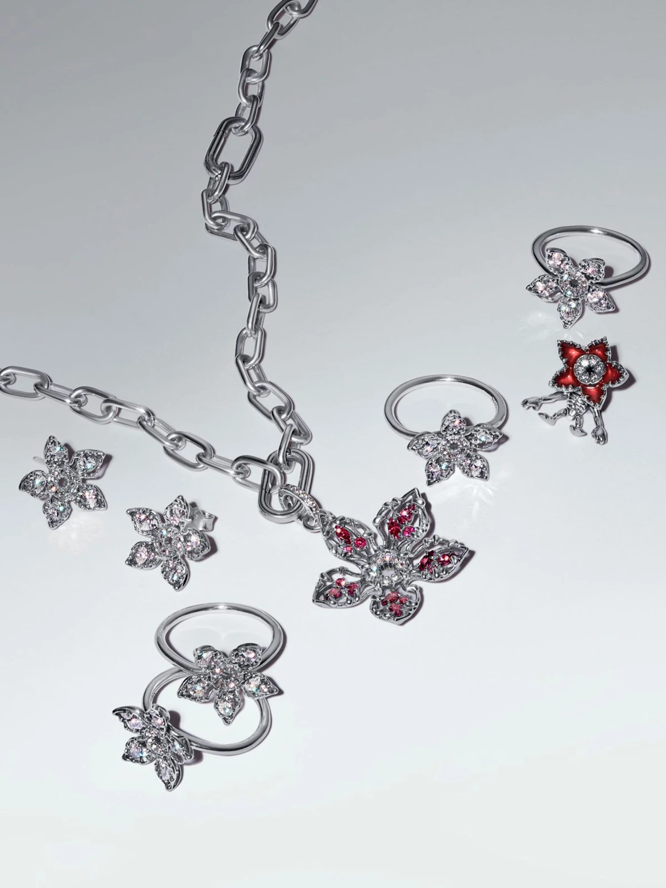 С камнями PANDORA Collabs модель 193578C01 С камнями PANDORA Collabs модель 193578C01 Фото