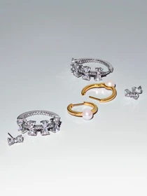 Серьги-гвоздики PANDORA Timeless модель 293542C01 Фото