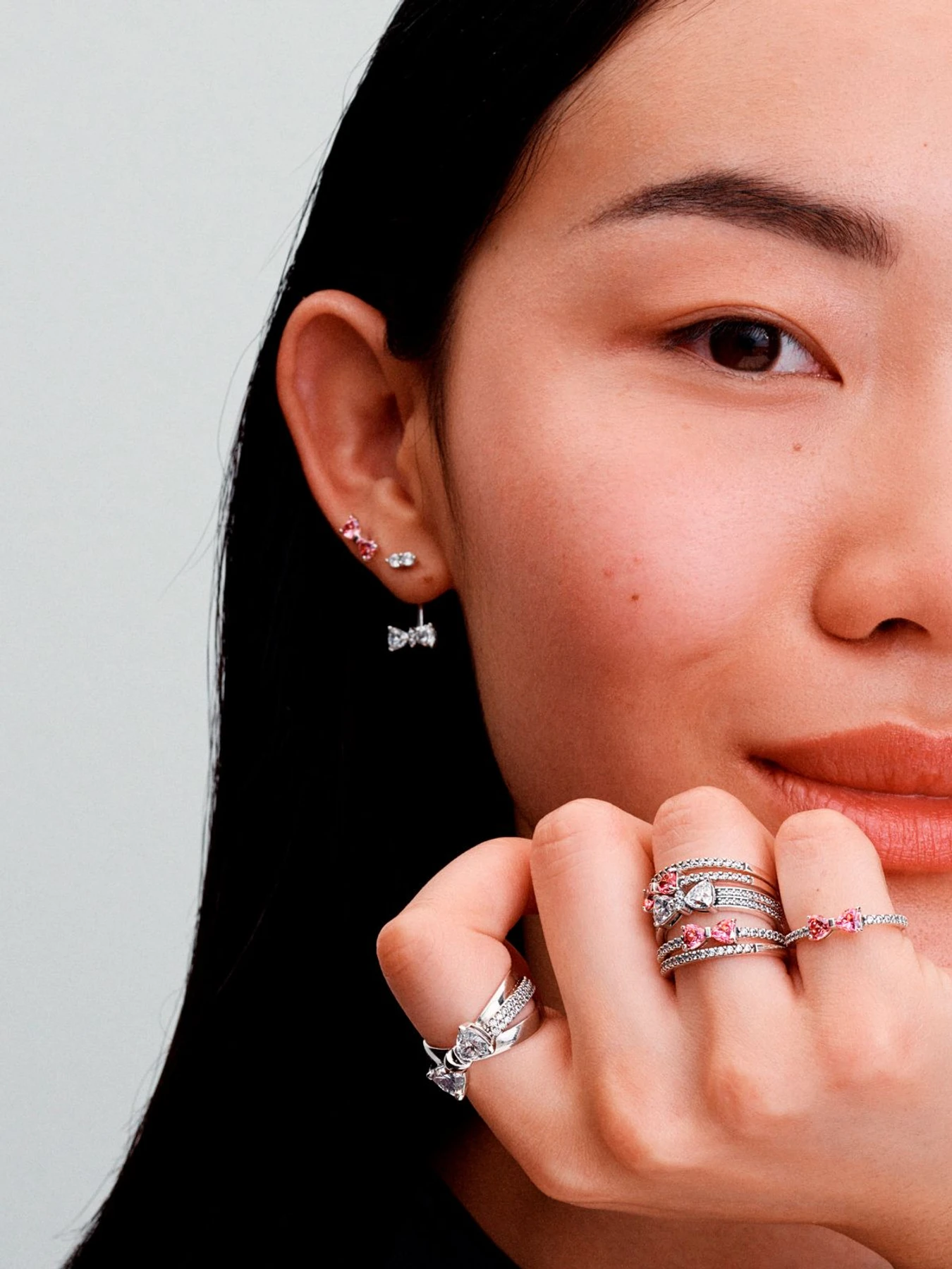 Серьги-гвоздики PANDORA Timeless модель 293543C01 Фото