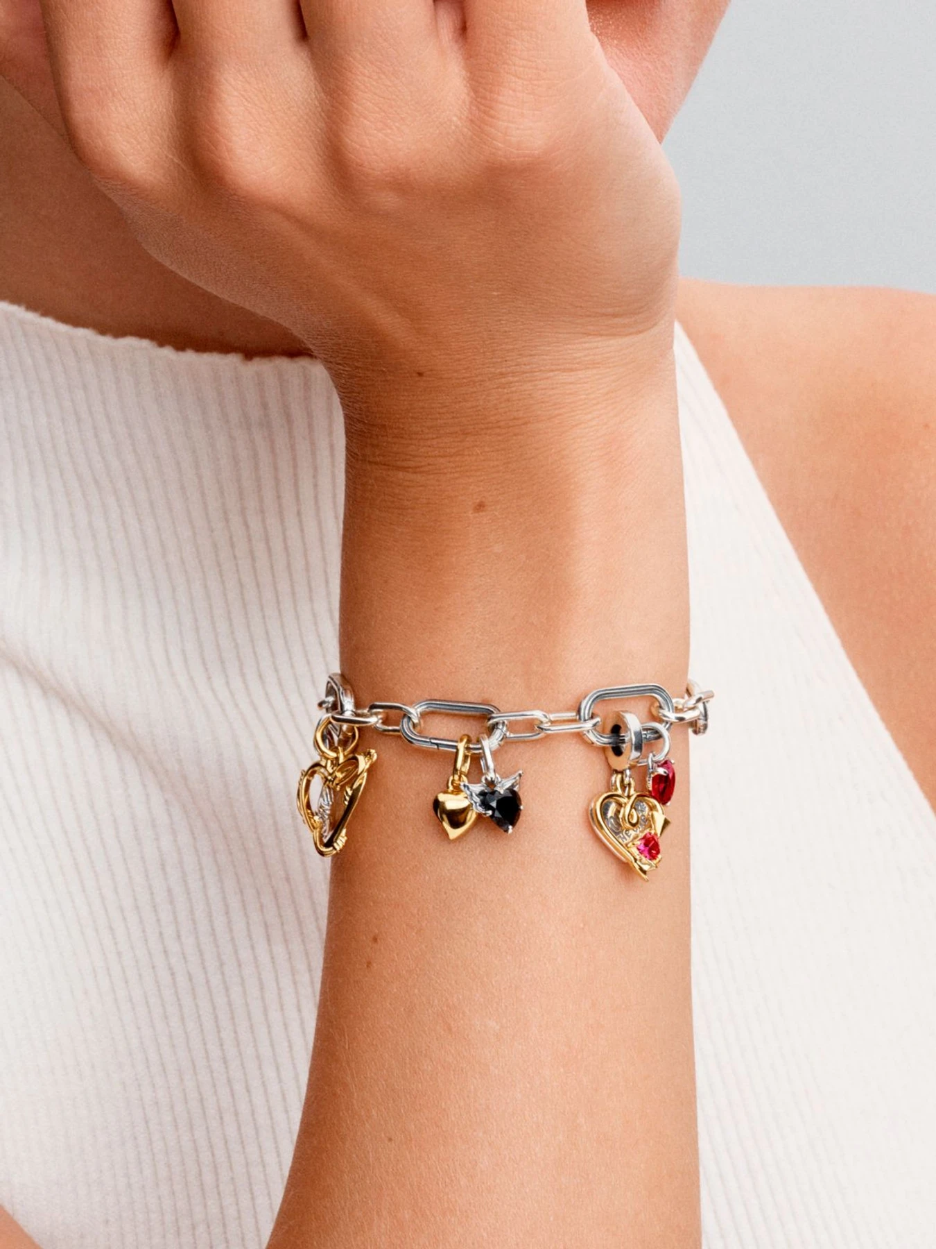Шармы-подвески PANDORA Moments модель 763622C01 Шармы-подвески PANDORA Moments модель 763622C01 Фото