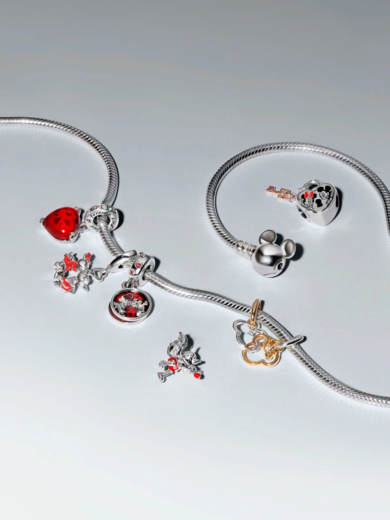 Шармы-подвески PANDORA Collabs модель 763650C01 Шармы-подвески PANDORA Collabs модель 763650C01 Фото