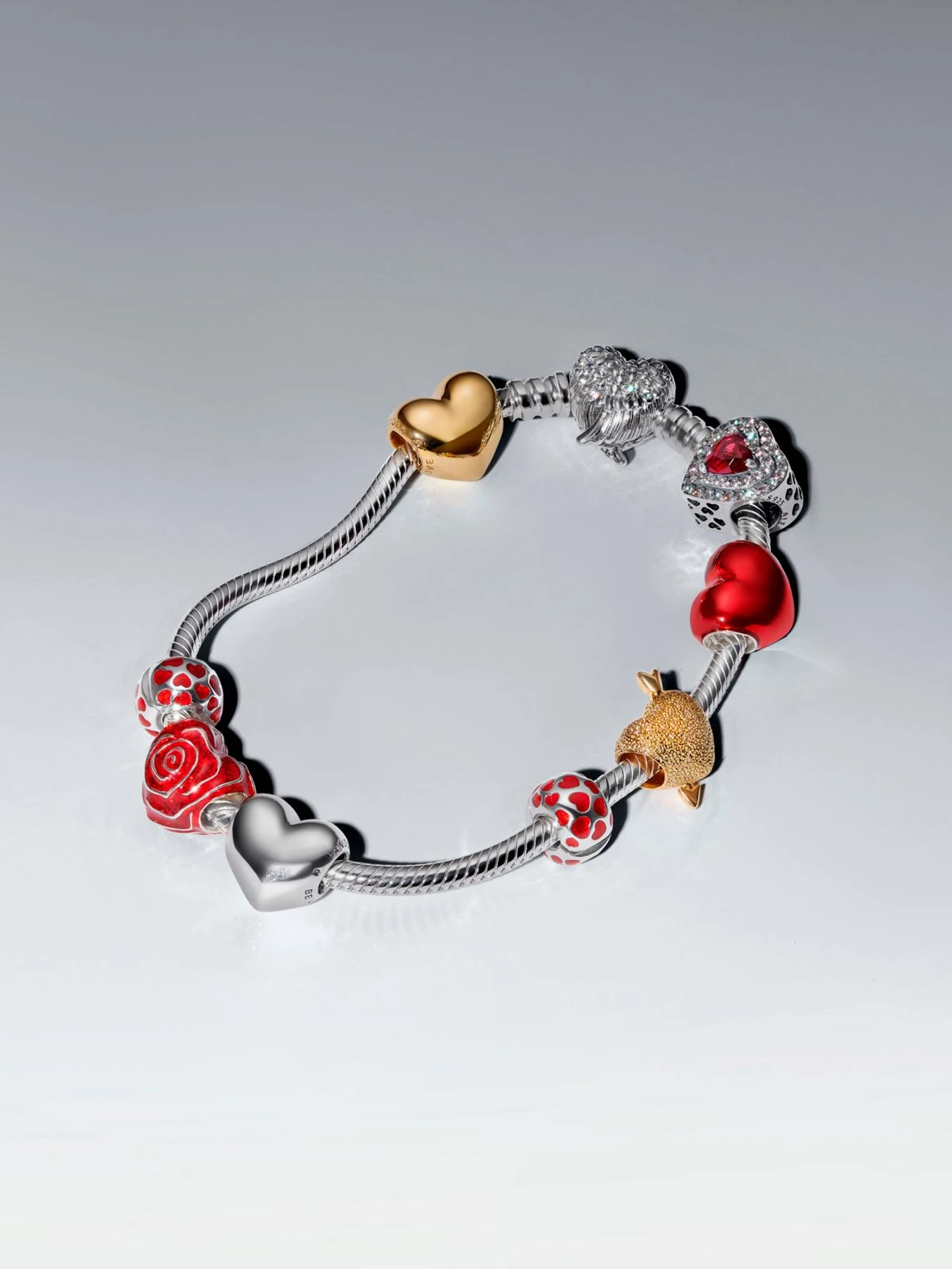 Клипсы и разделители PANDORA Moments модель 793679C01 Клипсы и разделители PANDORA Moments модель 793679C01 Фото