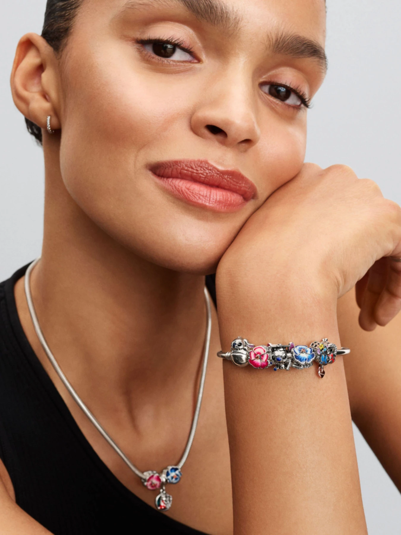 Классические PANDORA Collabs модель 793789C01 Фото