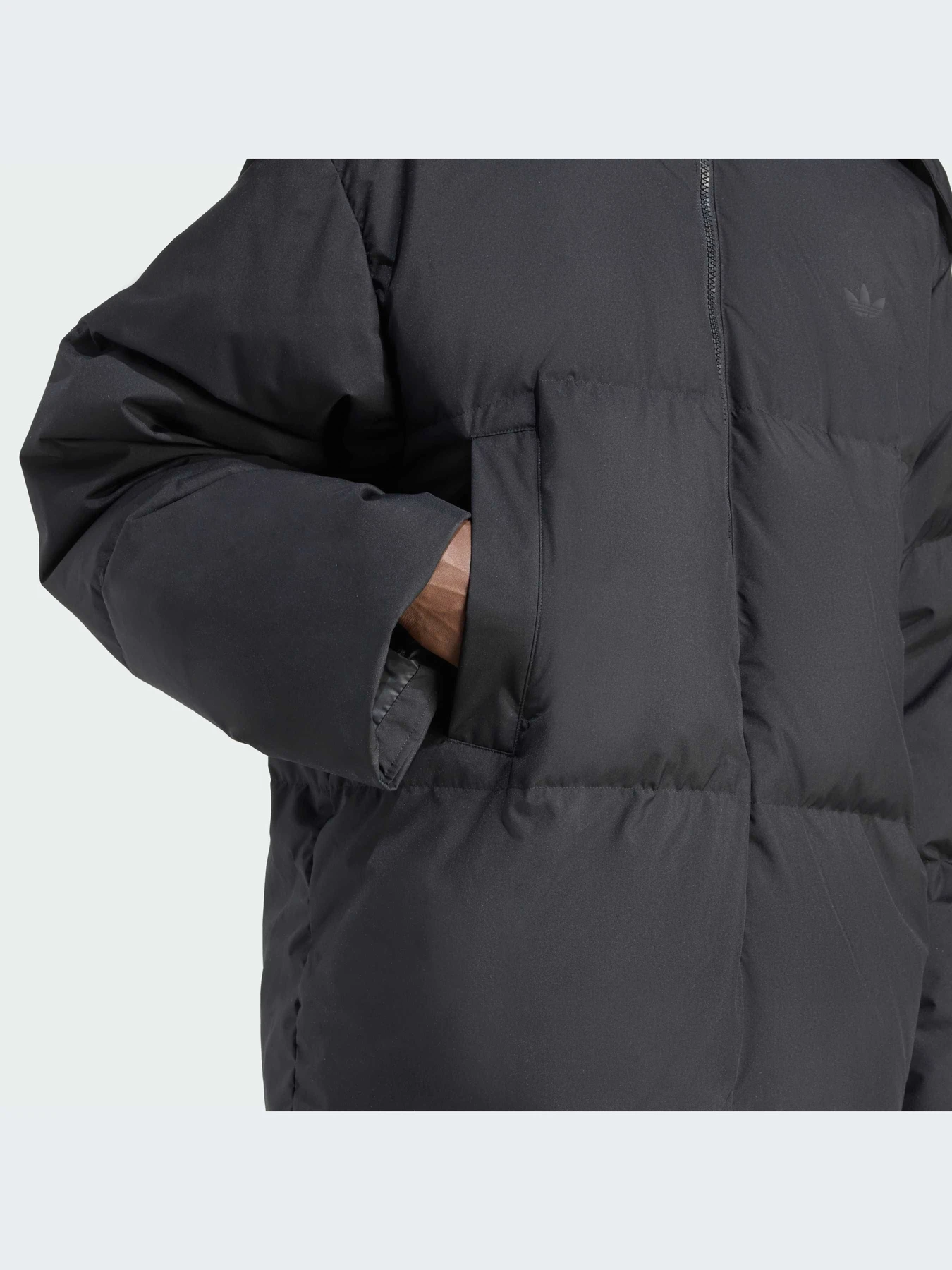 Куртки и дубленки Adidas модель JW5839-KZ Куртки и дубленки Adidas модель JW5839-KZ Фото
