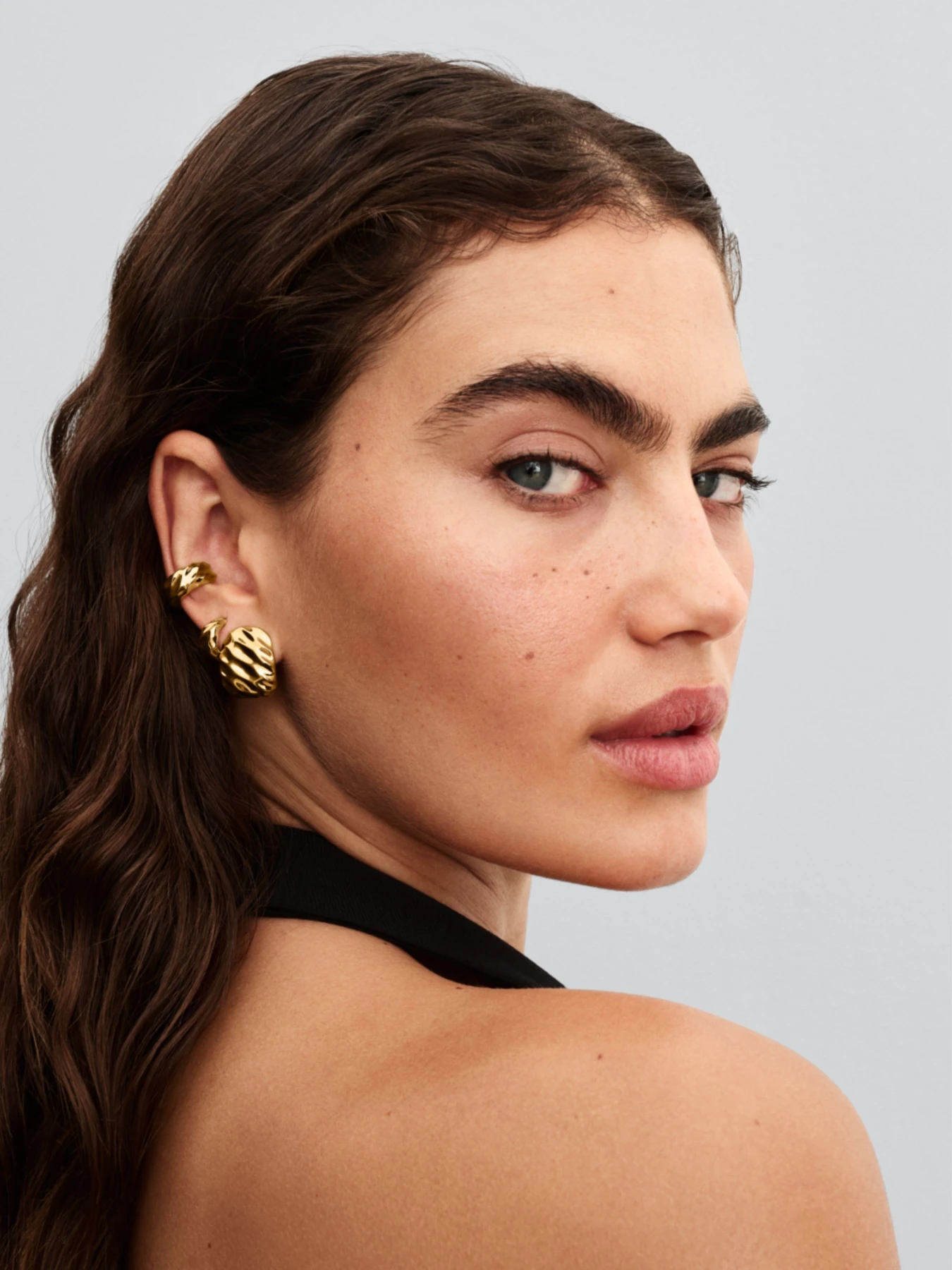 Серьги-кольца PANDORA Essence модель 263879C00 Фото