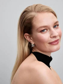 Серьги-кольца PANDORA Essence модель 293874C00 Фото