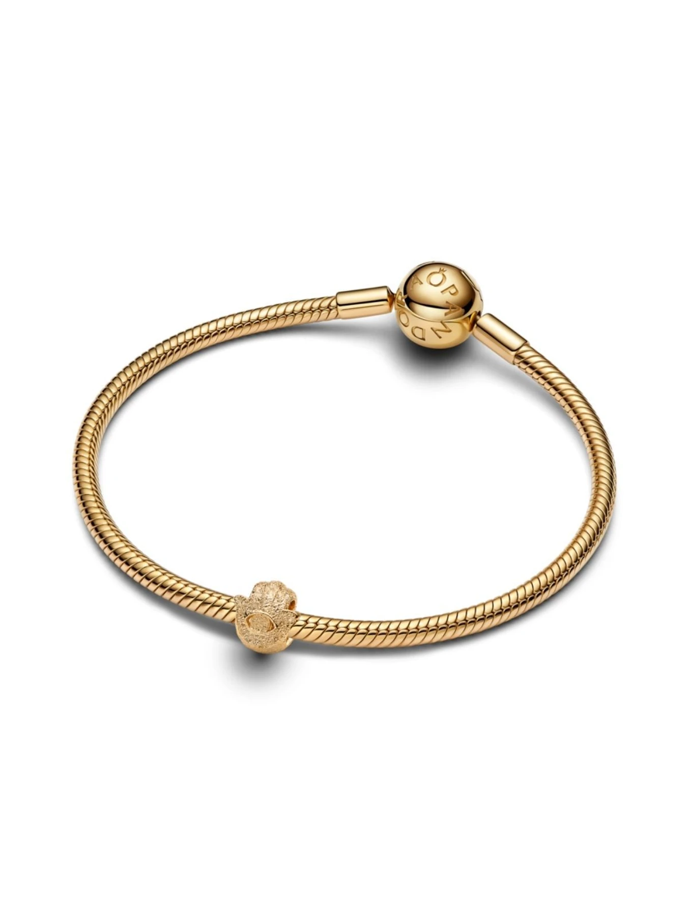 Классические PANDORA модель 764042C00 Фото