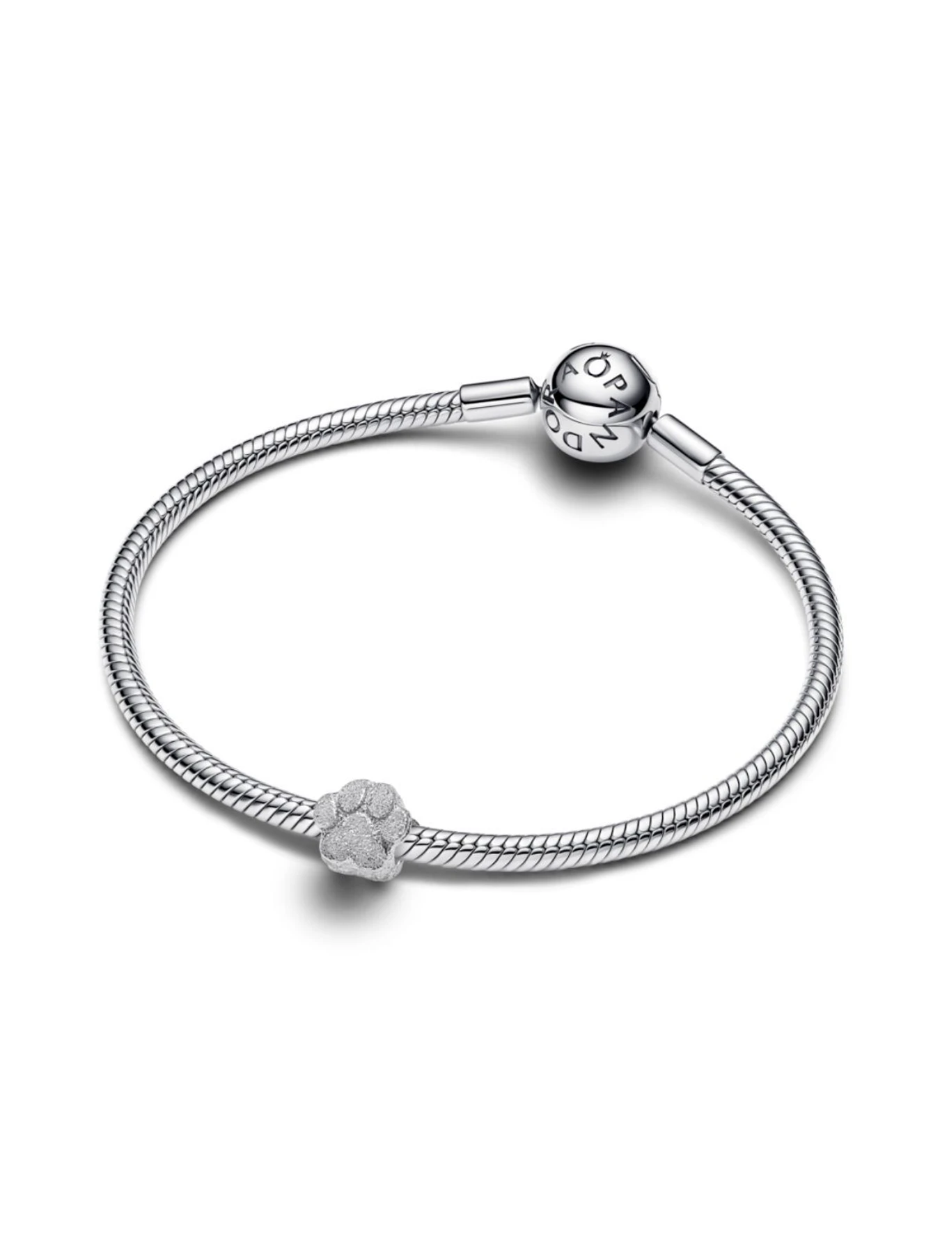 Классические PANDORA модель 794043C00 Фото