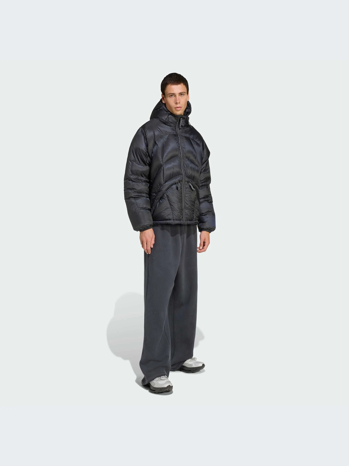 Куртки и дубленки Adidas модель JV7653-KZ Куртки и дубленки Adidas модель JV7653-KZ Фото