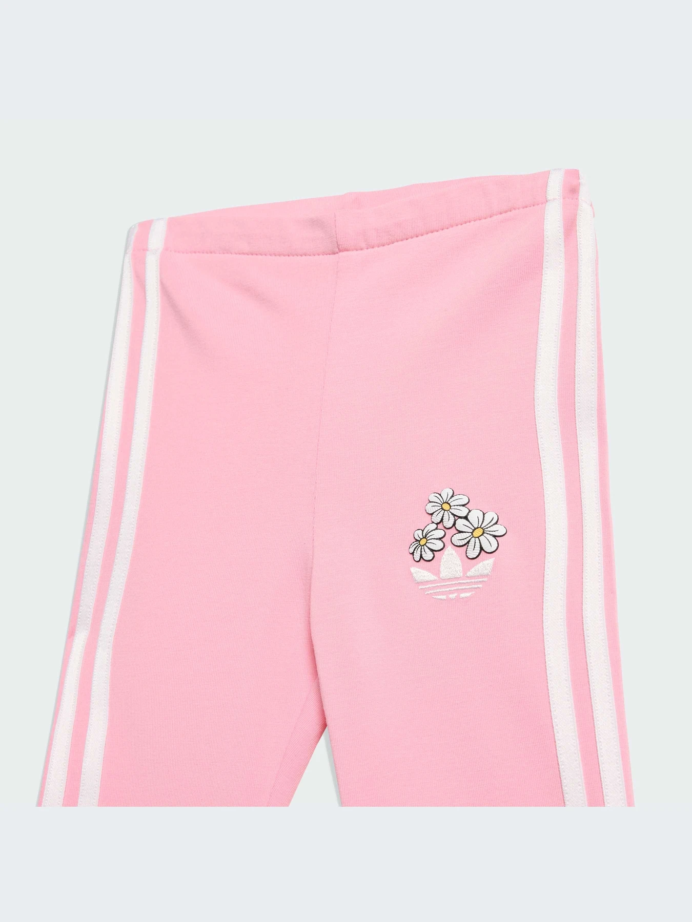 Костюмы Adidas модель KE0479-KZ Костюмы Adidas модель KE0479-KZ Фото