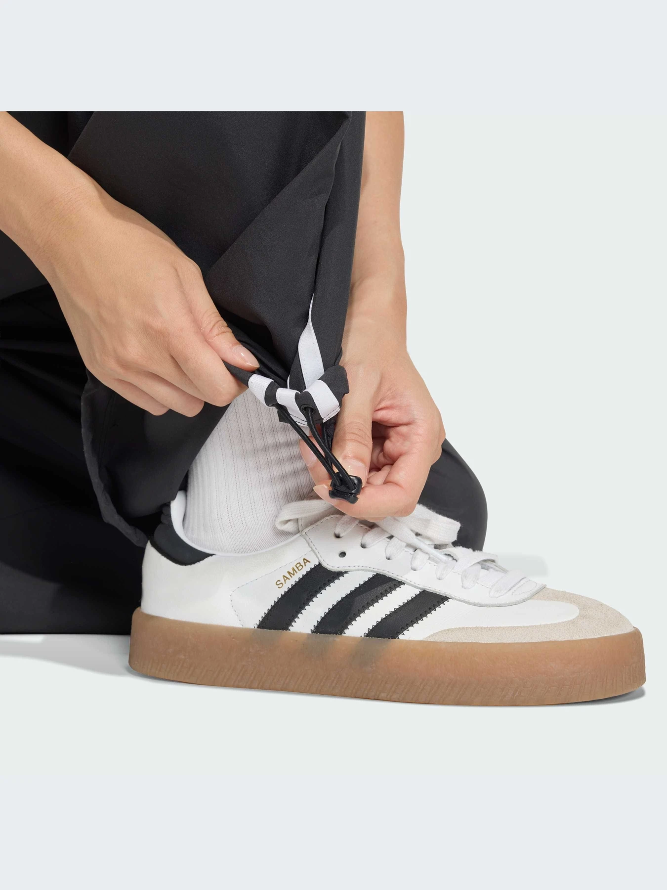 Брюки Adidas модель KS1431-KZ Брюки Adidas модель KS1431-KZ Фото