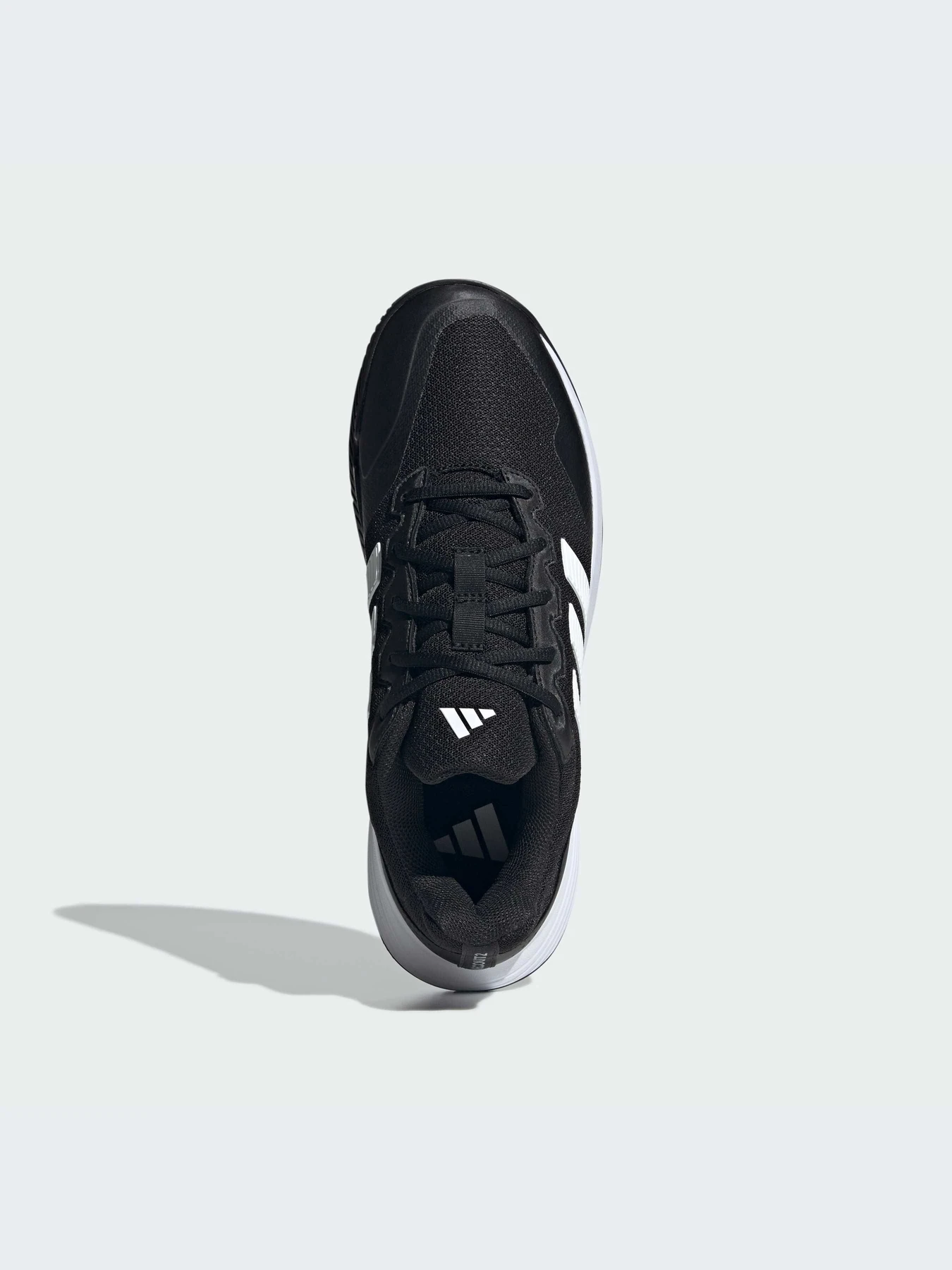 Кроссовки Adidas модель KI0780-KZ Кроссовки Adidas модель KI0780-KZ Фото