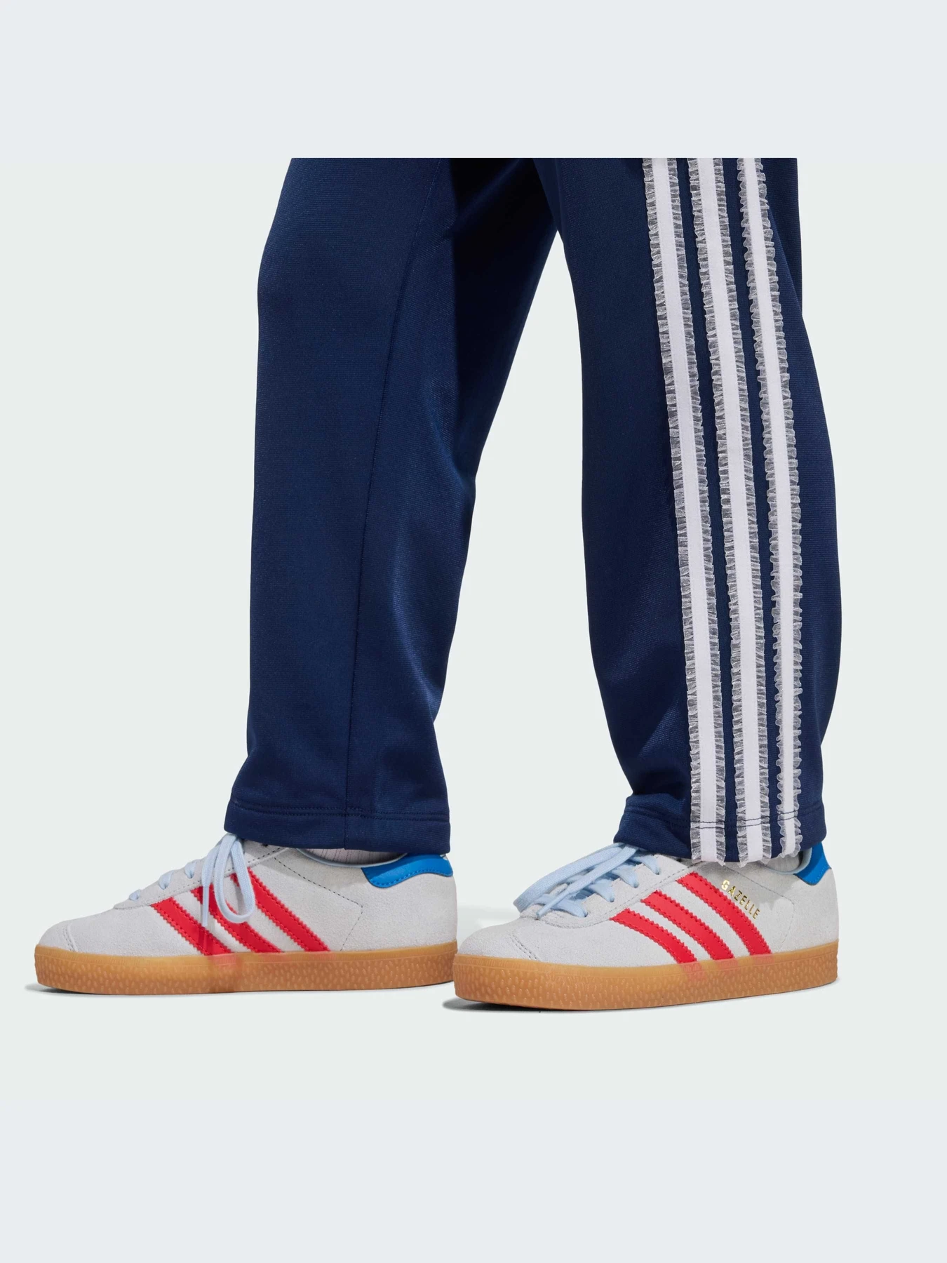 Костюмы Adidas модель KE0701-KZ Костюмы Adidas модель KE0701-KZ Фото