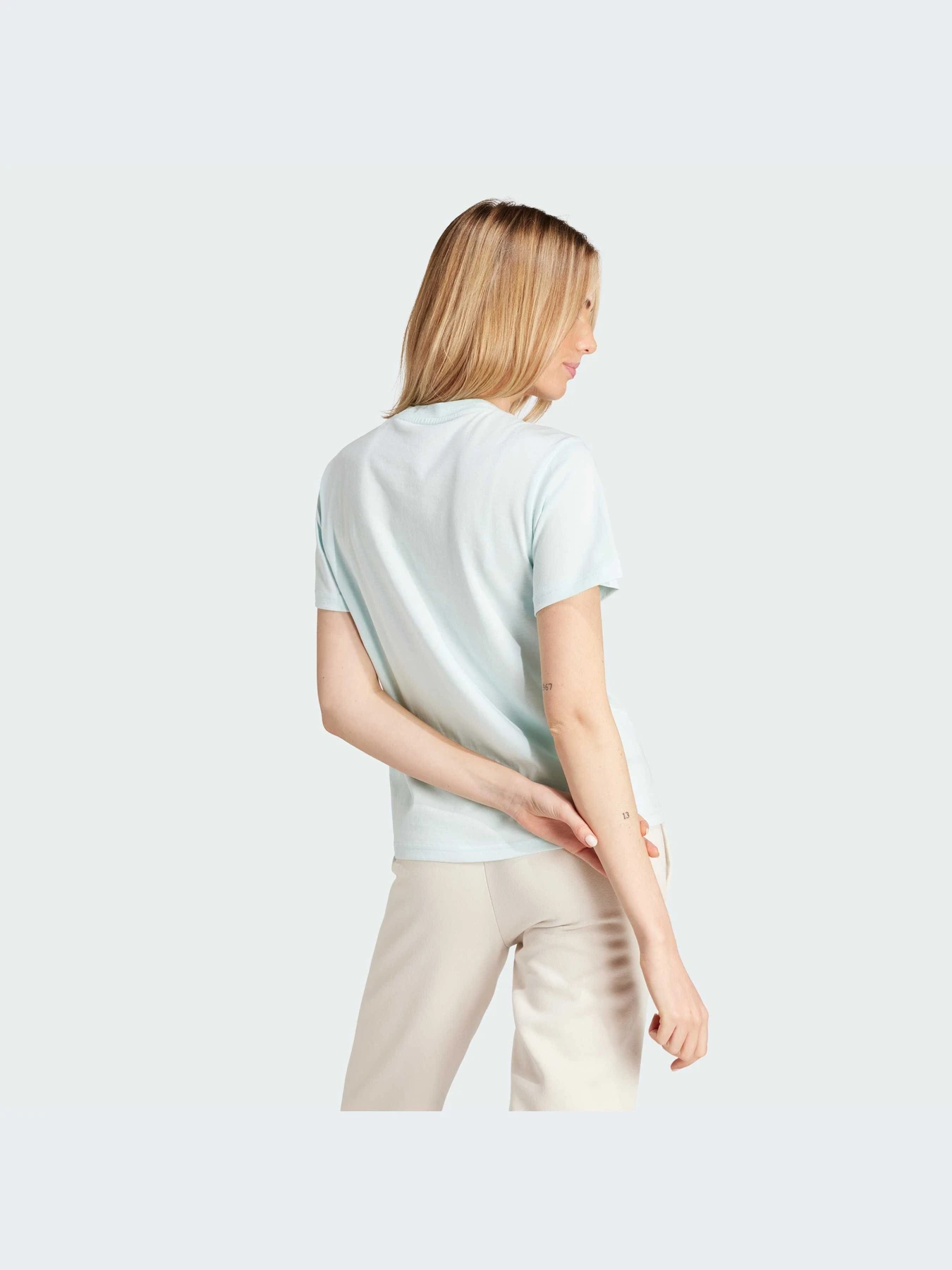 Футболки и поло Adidas модель IW5175-KZ Футболки и поло Adidas модель IW5175-KZ Фото