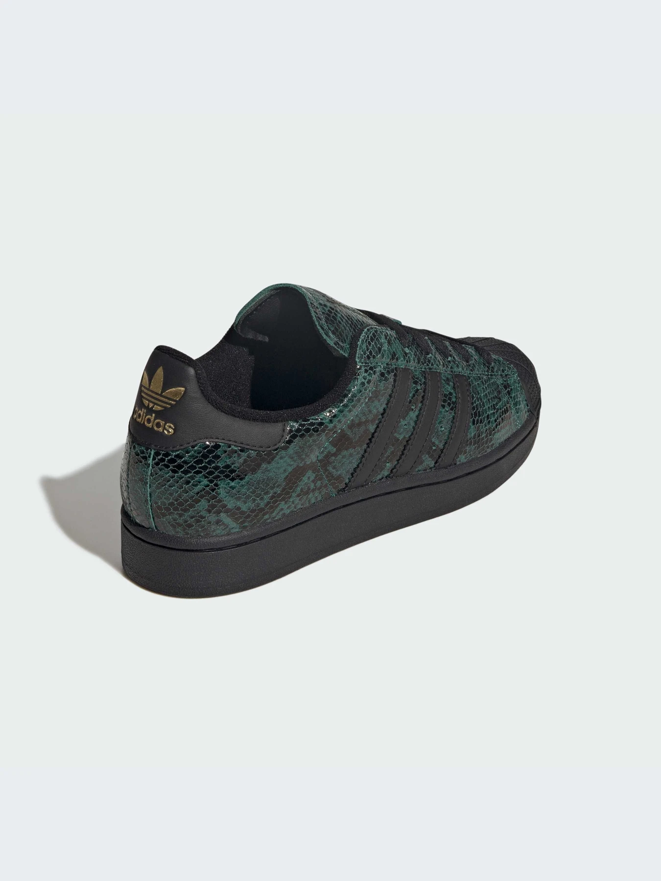 Кроссовки Adidas Superstar модель JP8159-KZ Кроссовки Adidas Superstar модель JP8159-KZ Фото