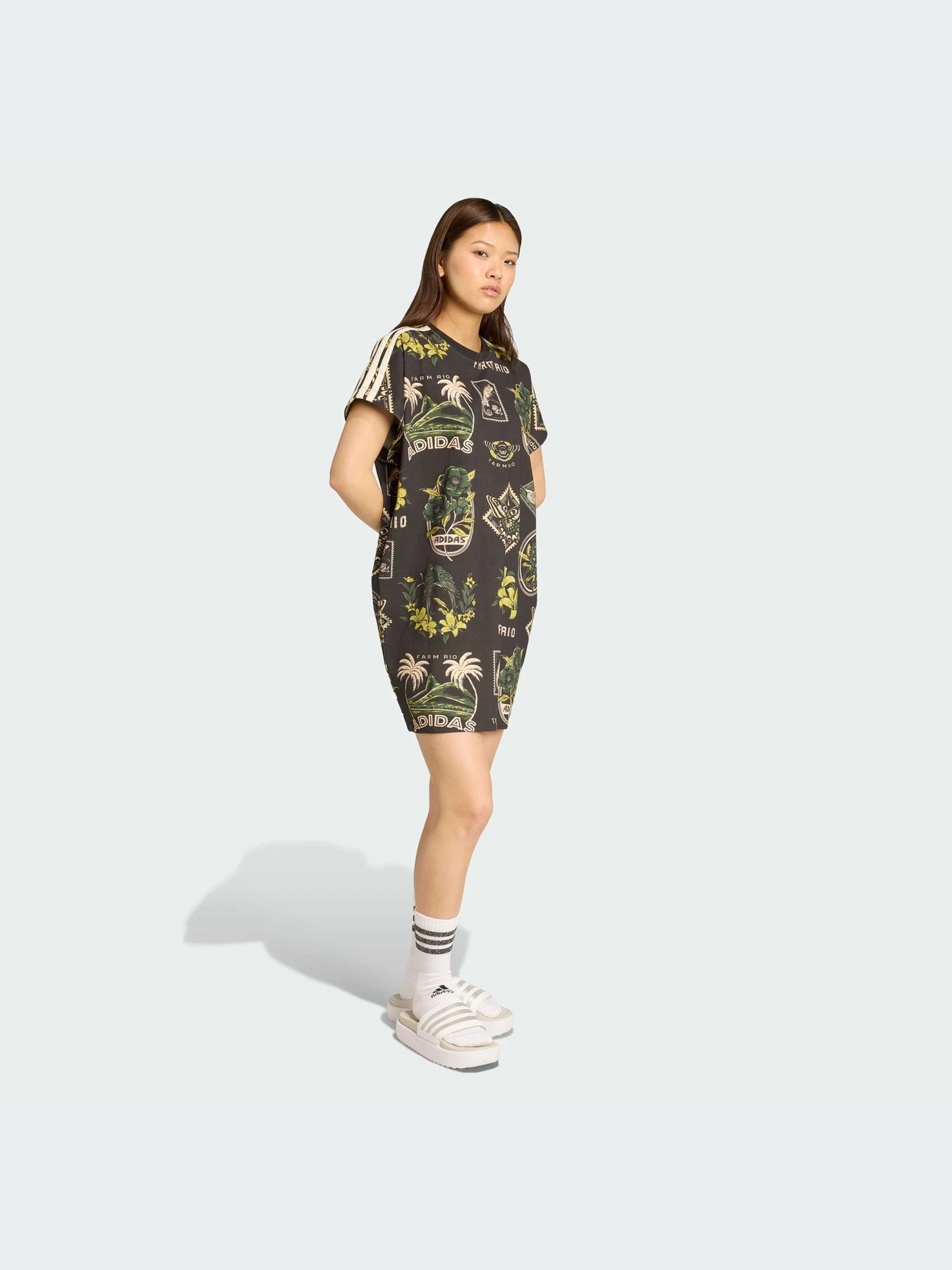 Платья Adidas модель JL7004-KZ Платья Adidas модель JL7004-KZ Фото