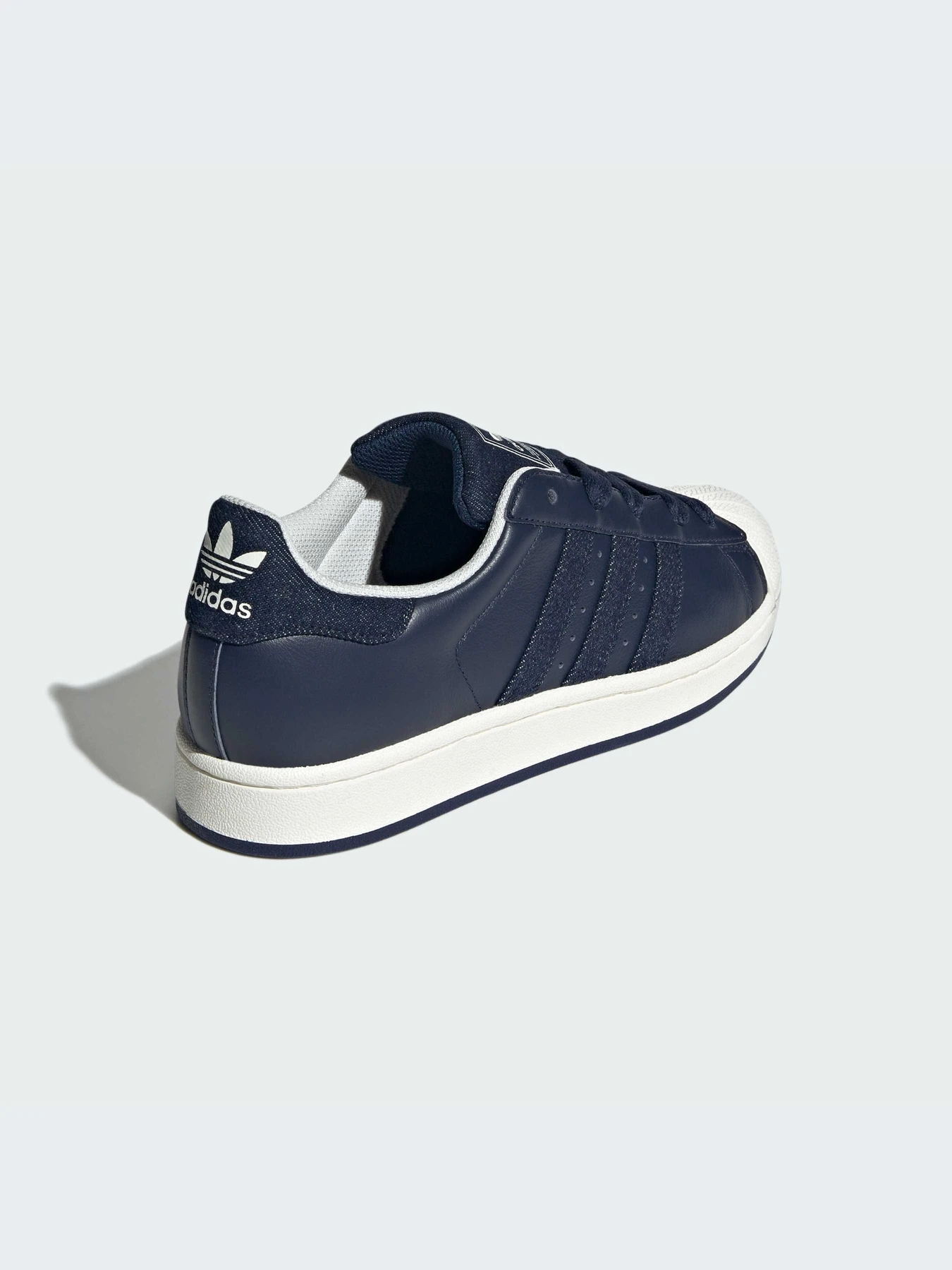 Кроссовки Adidas Superstar модель JS4033-KZ Кроссовки Adidas Superstar модель JS4033-KZ Фото