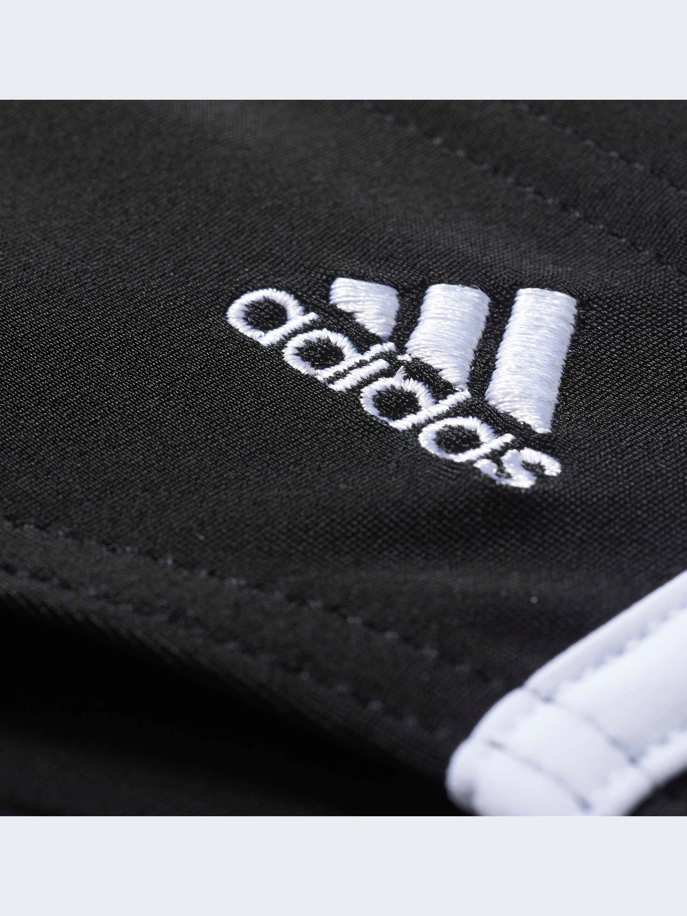 Одежда для пляжа Adidas модель Z33775-KZ Одежда для пляжа Adidas модель Z33775-KZ Фото