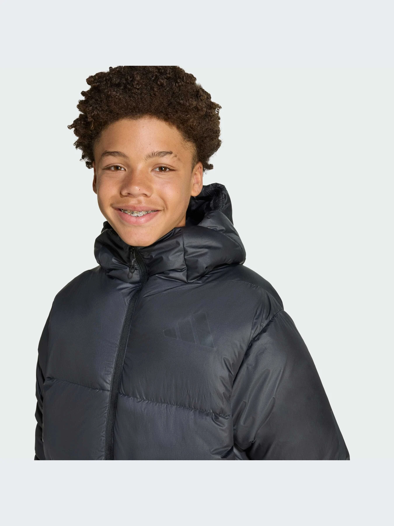 Куртки и дубленки Adidas ZNE модель JW2396-KZ Куртки и дубленки Adidas ZNE модель JW2396-KZ Фото