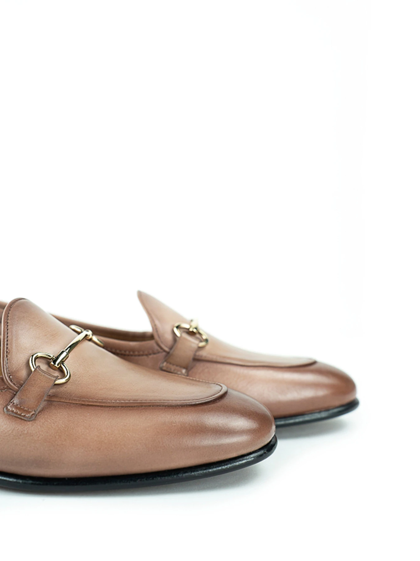 Туфли и лоферы Magnanni модель 25683B Туфли и лоферы Magnanni модель 25683B Фото