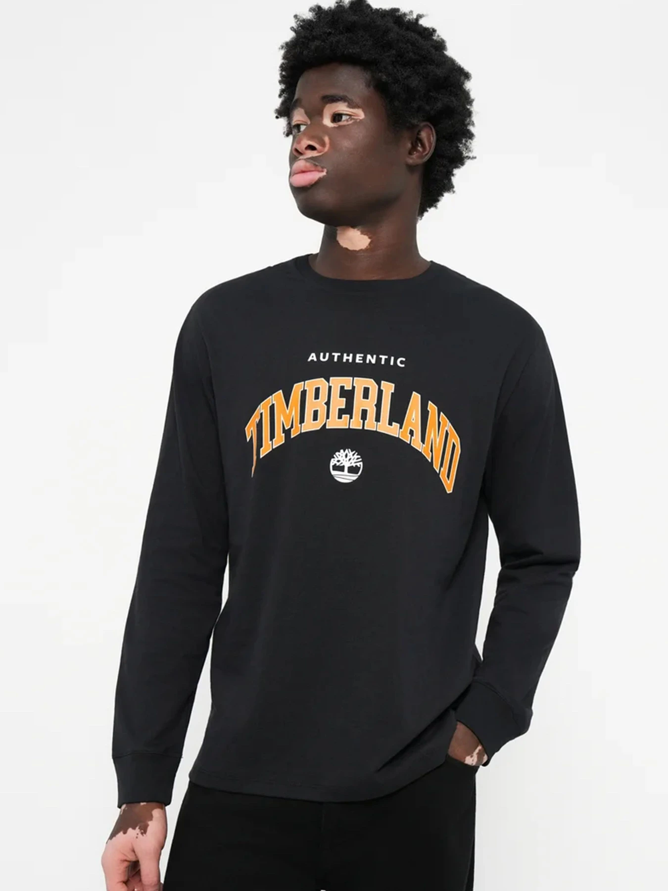 Худи и свитшоты Timberland модель TB0A6M3F001 Худи и свитшоты Timberland модель TB0A6M3F001 Фото