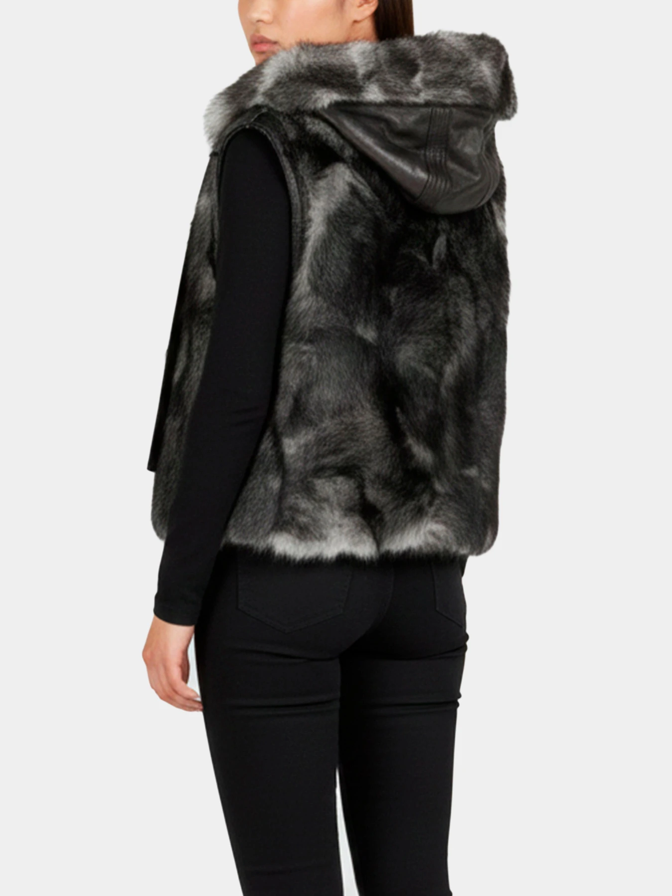 Куртки и дубленки Emporio Armani модель H4NJ60-E2P88-010 Куртки и дубленки Emporio Armani модель H4NJ60-E2P88-010 Фото
