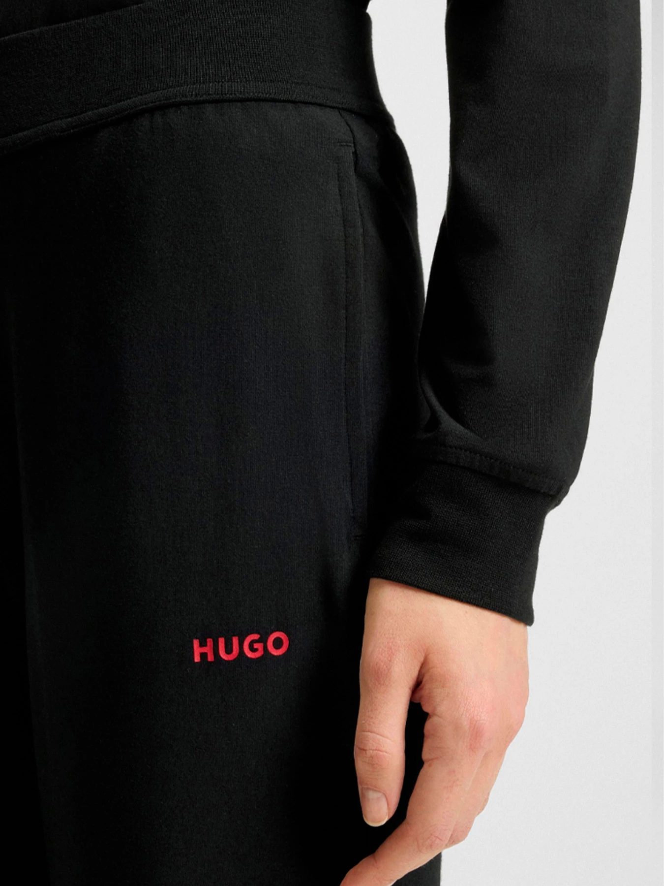 Брюки HUGO модель 50490578001 Брюки HUGO модель 50490578001 Фото
