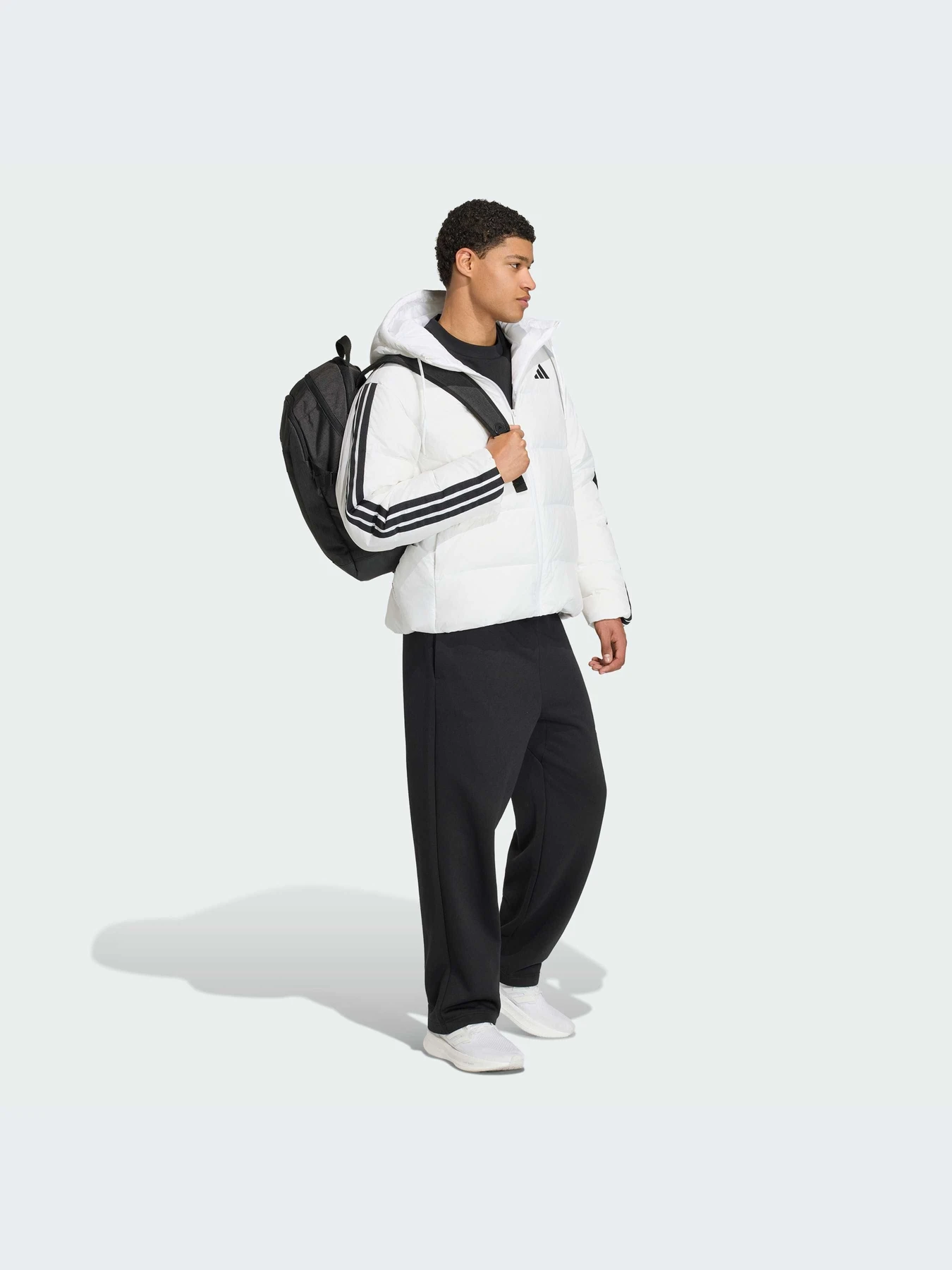 Куртки и дубленки Adidas модель JX7800-KZ Куртки и дубленки Adidas модель JX7800-KZ Фото