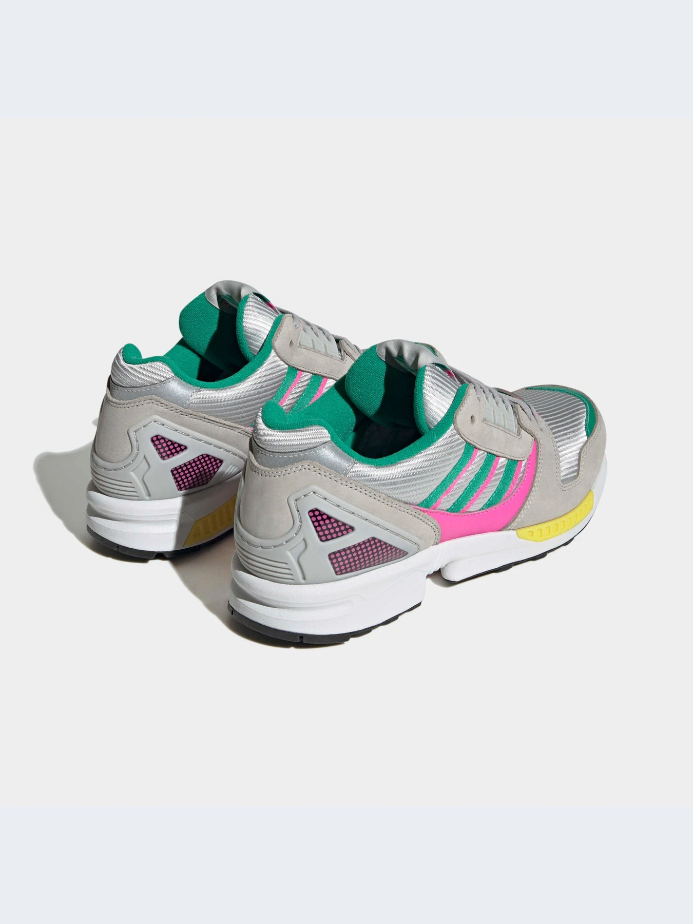 Кроссовки Adidas ZX модель IG3076-KZ Кроссовки Adidas ZX модель IG3076-KZ Фото