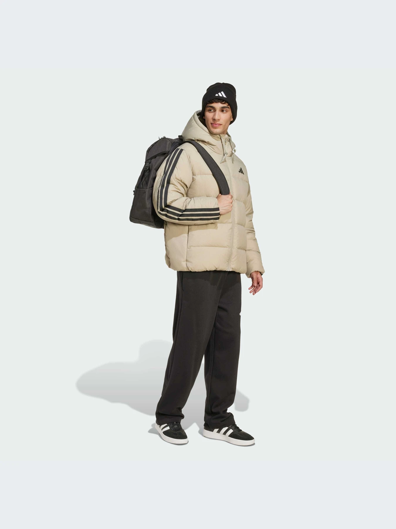 Куртки и дубленки Adidas модель JM4166-KZ Куртки и дубленки Adidas модель JM4166-KZ Фото