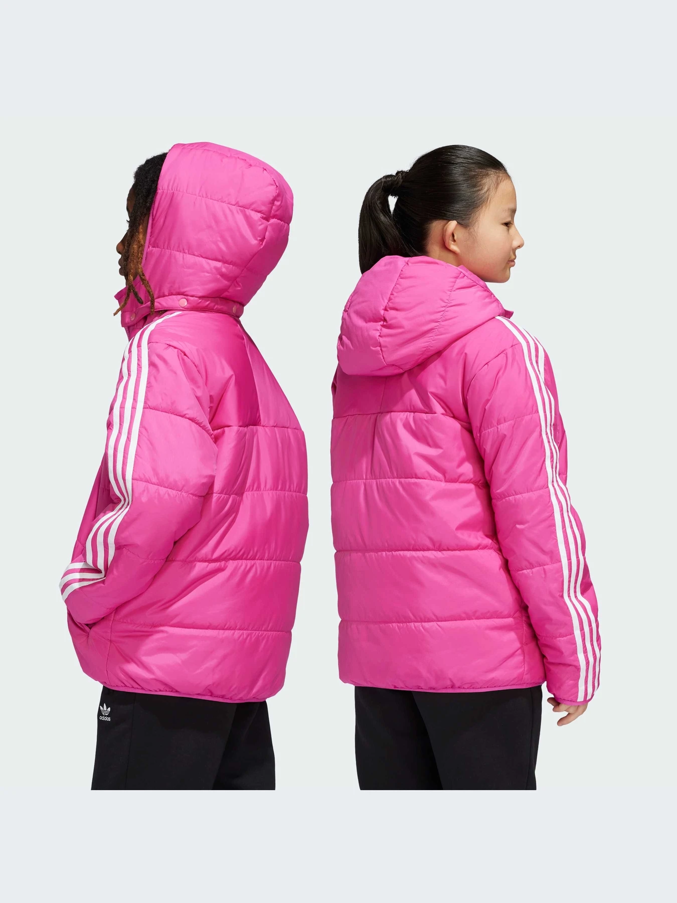 Куртки и дубленки Adidas Adicolor модель IY7496-KZ Куртки и дубленки Adidas Adicolor модель IY7496-KZ Фото