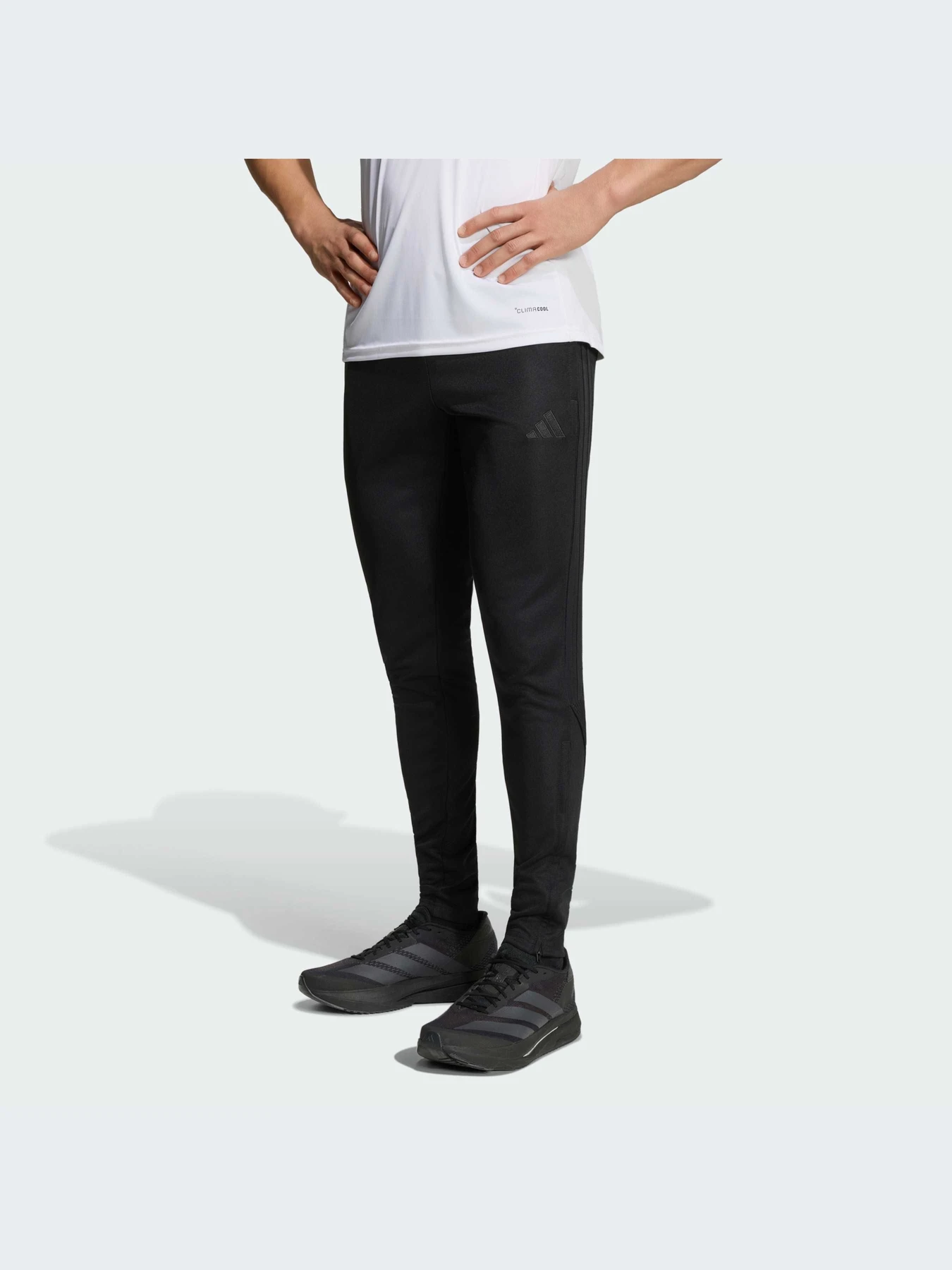 Брюки Adidas Tiro модель HS3530-KZ Брюки Adidas Tiro модель HS3530-KZ Фото